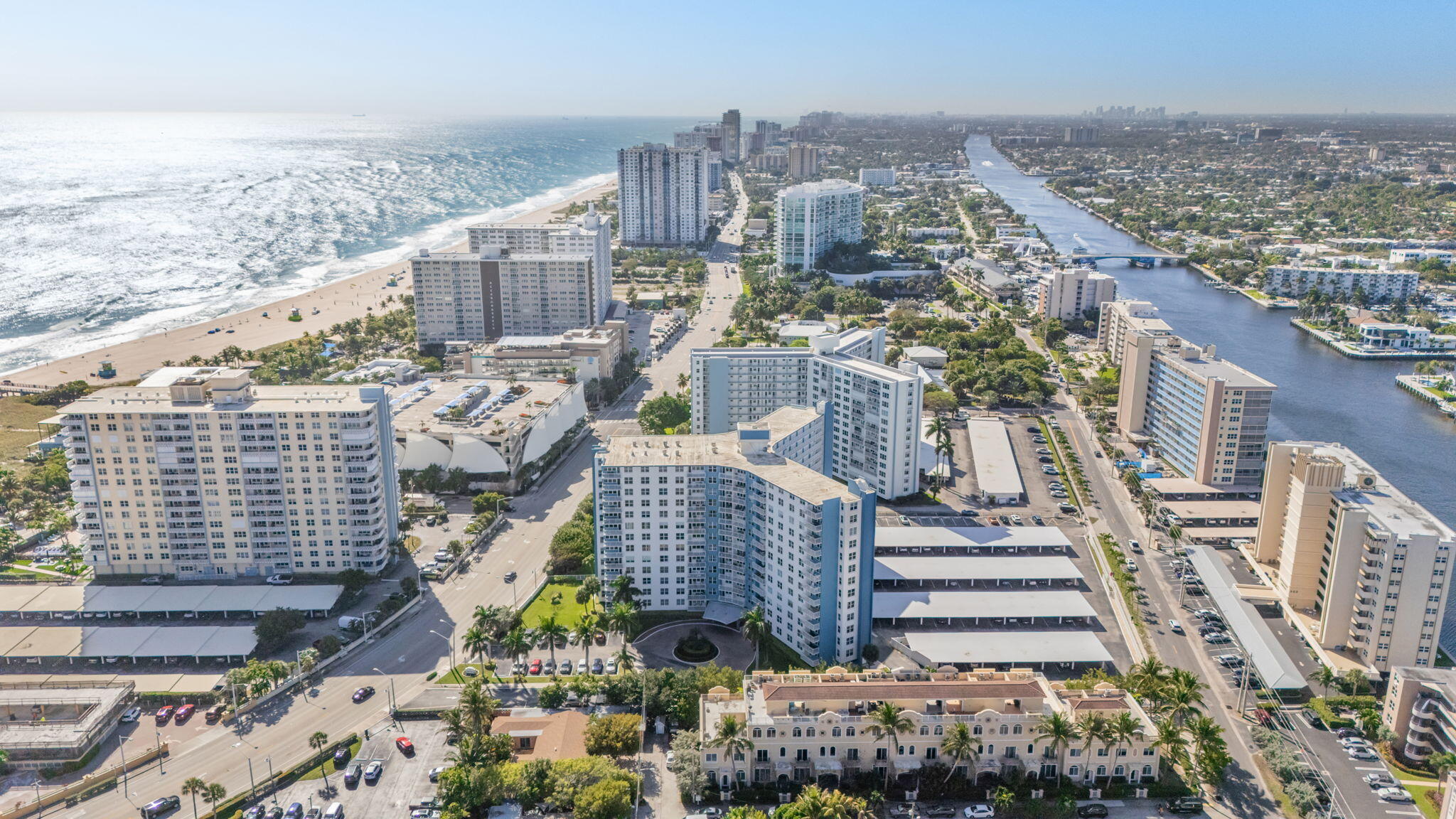 NASSAU HOUSE CONDOMINIUM - Residential