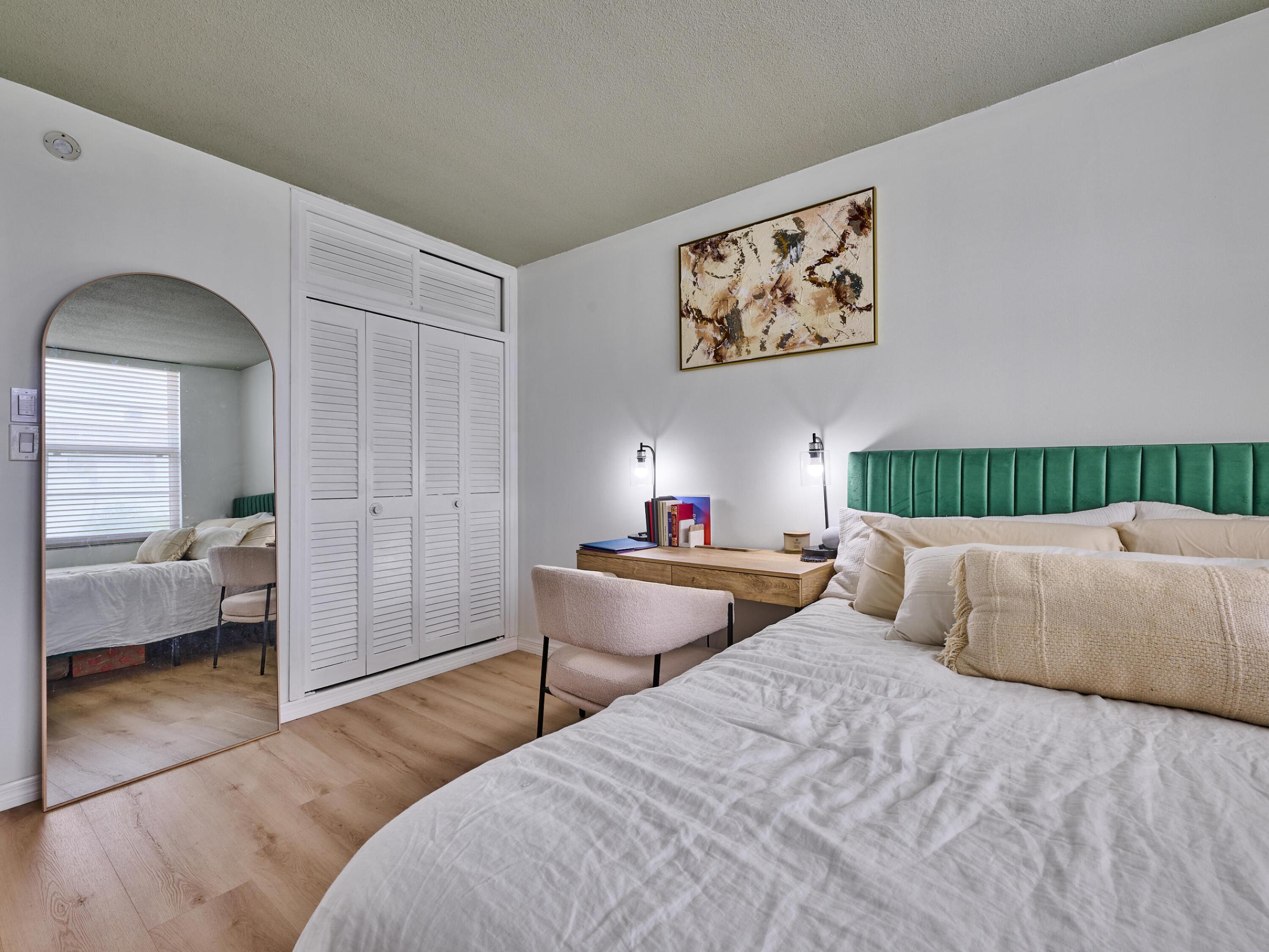 NASSAU HOUSE CONDOMINIUM - Residential