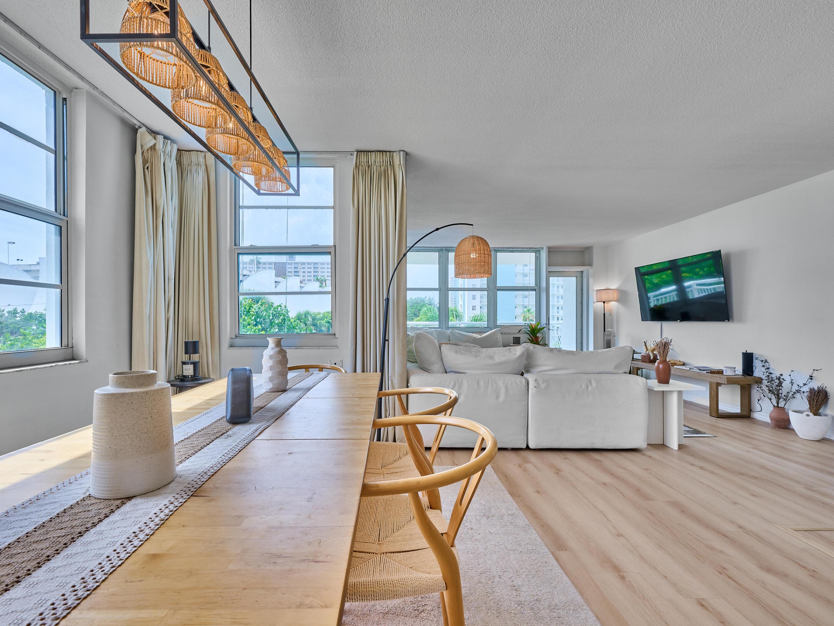 NASSAU HOUSE CONDOMINIUM - Residential