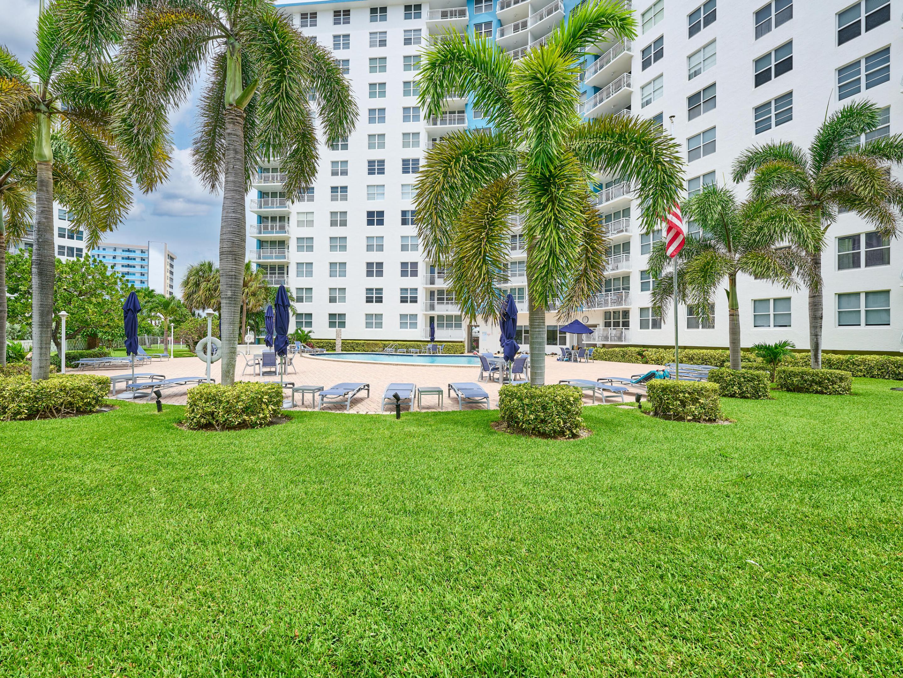 NASSAU HOUSE CONDOMINIUM - Residential