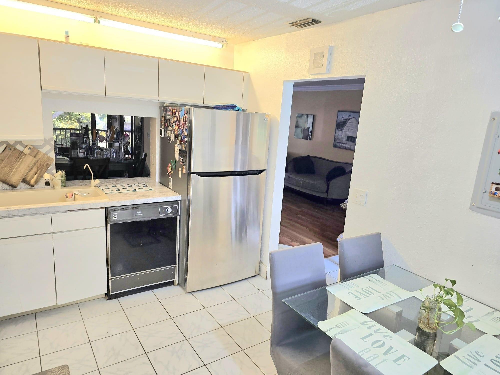 POND APPLE PLACE III CONDO - Residential