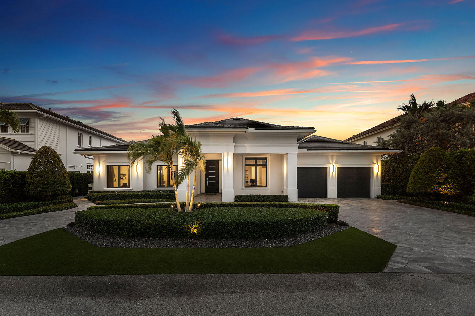 ROYAL PALM YACHT & COUNTRY CLUB - Residential