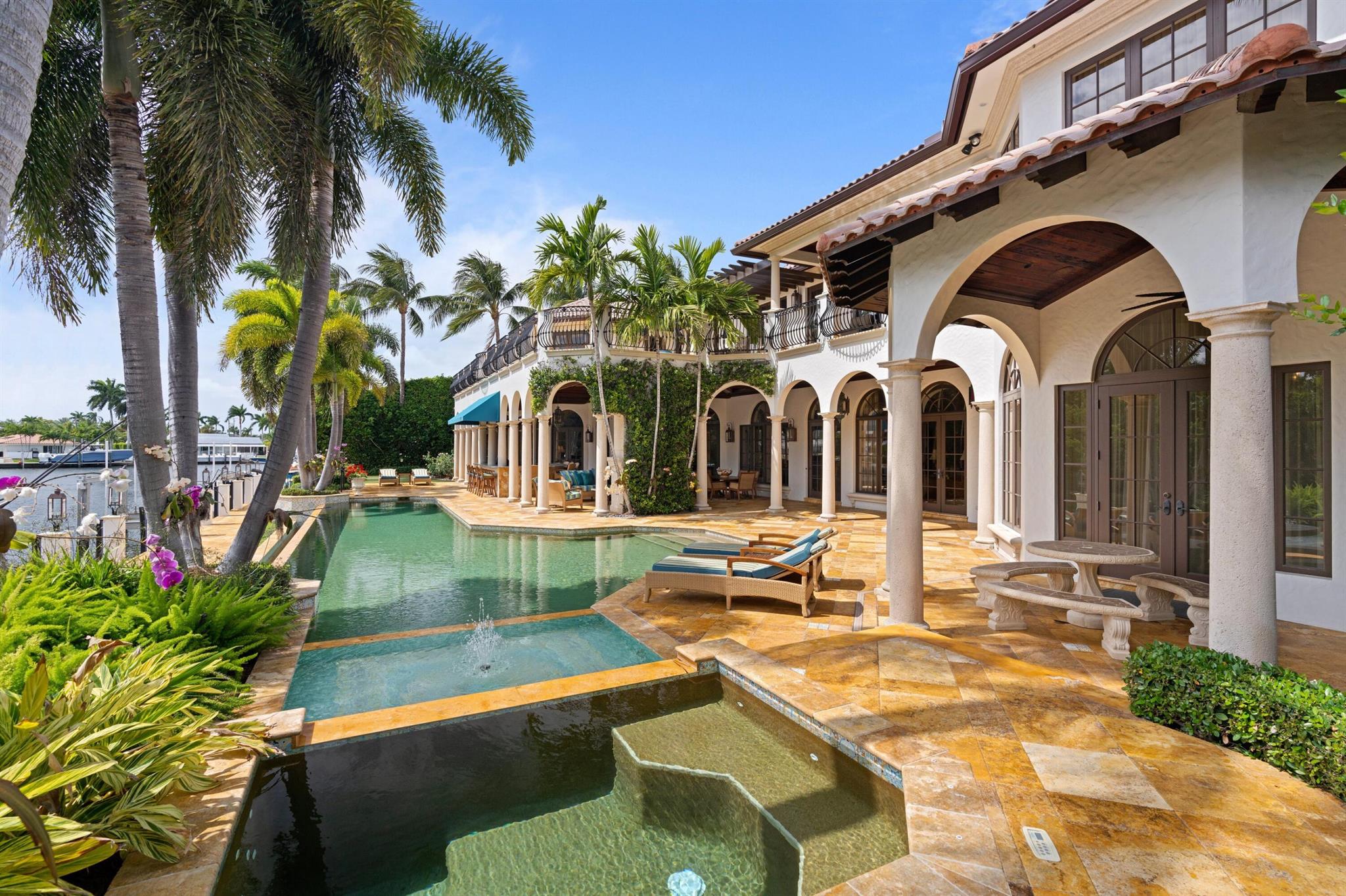 Royal Palm Yacht & Country Club - Residential