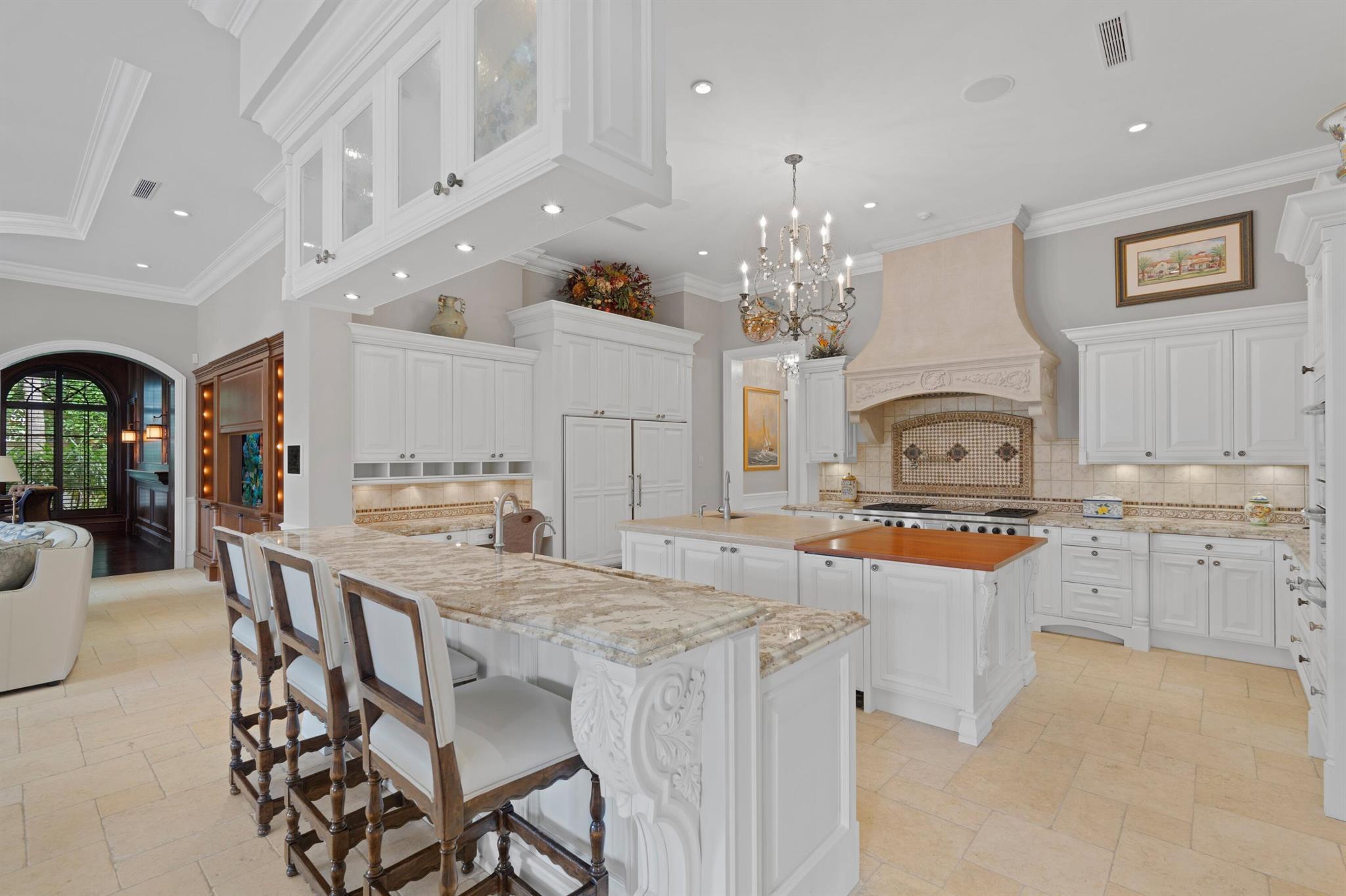 Royal Palm Yacht & Country Club - Residential