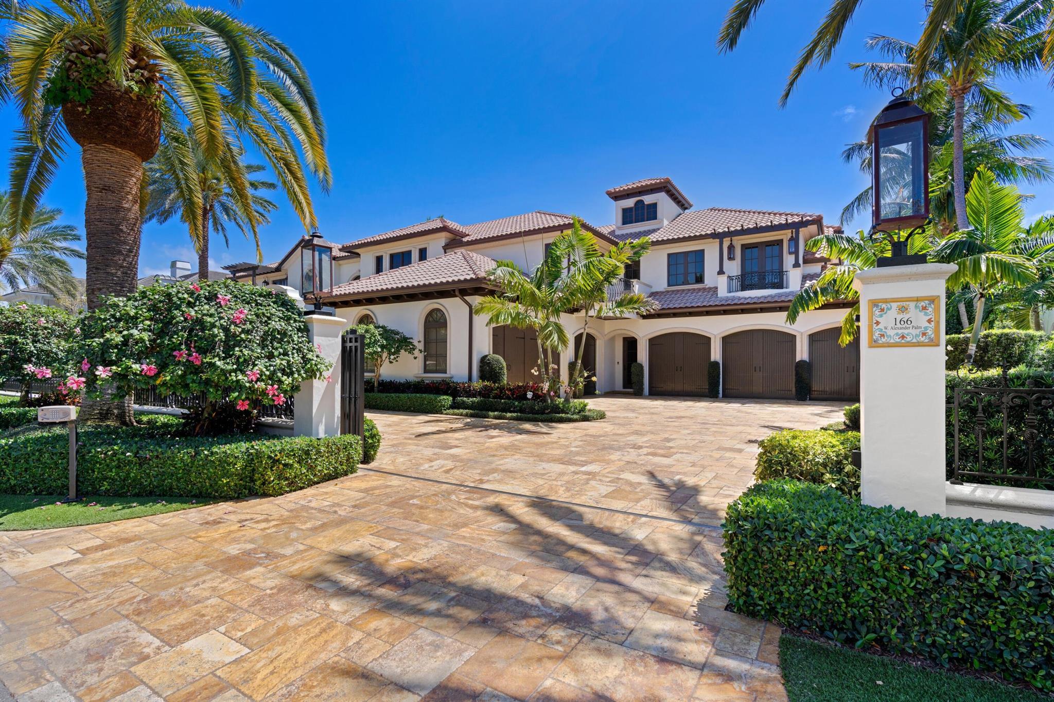 Royal Palm Yacht & Country Club - Residential
