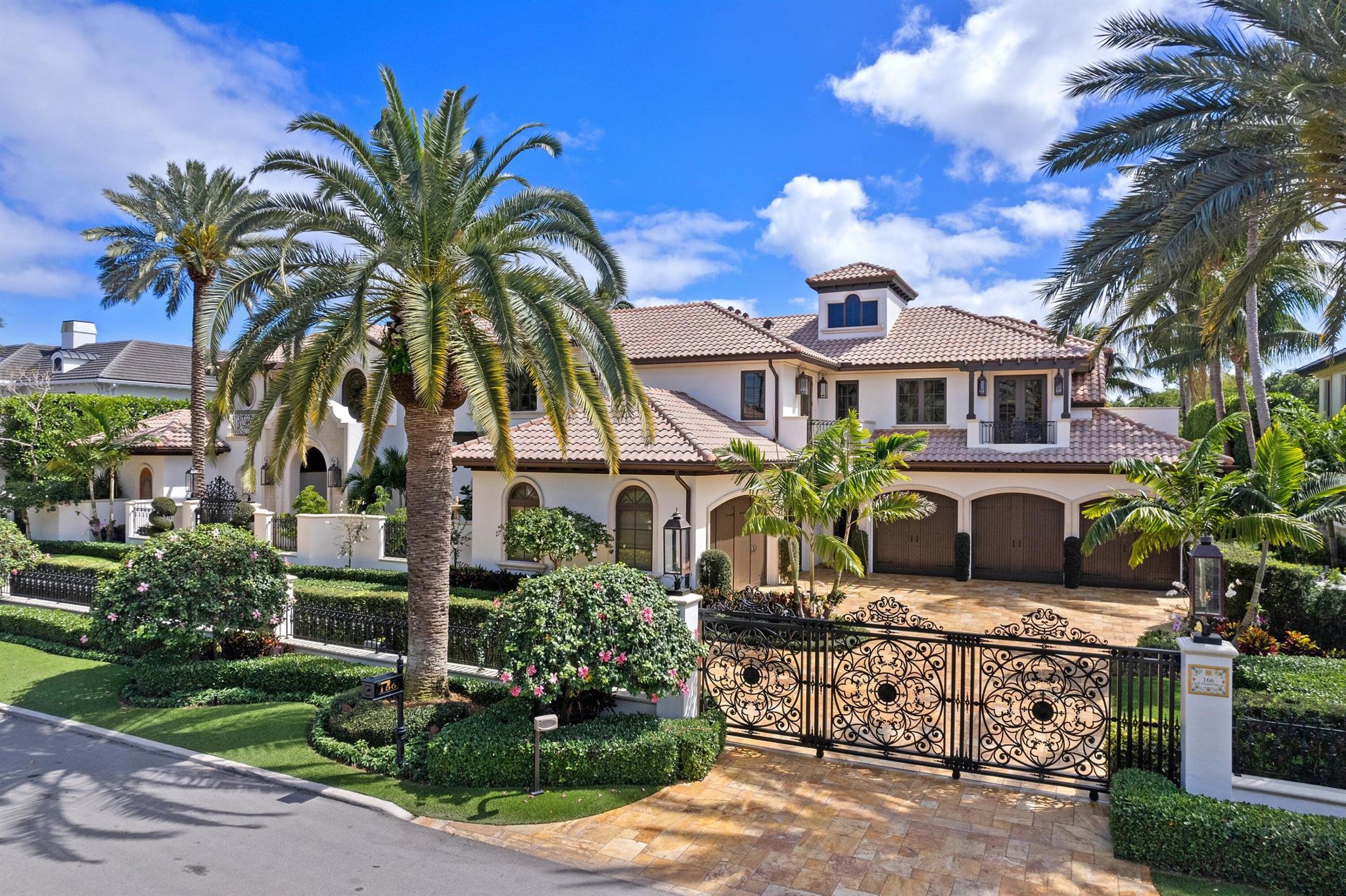 Royal Palm Yacht & Country Club - Residential