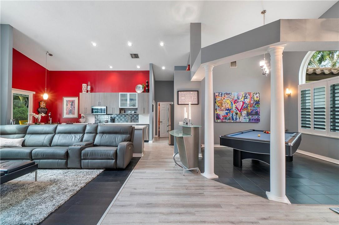 COVENTRY - Residential