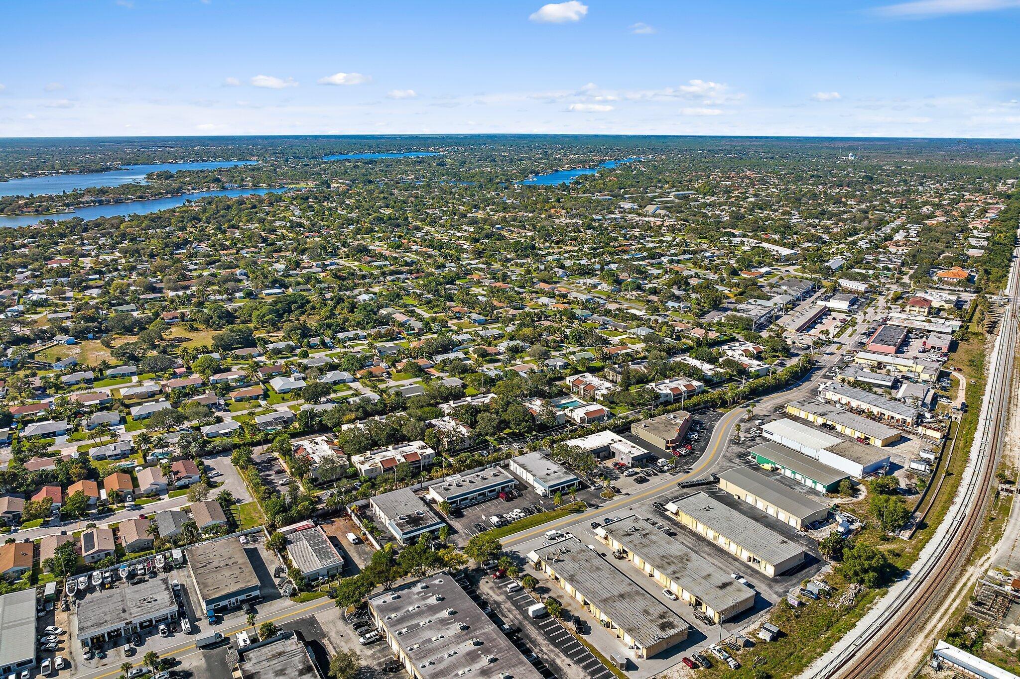 PINES OF JUPITER/TEQUESTA CONDO - Residential Lease
