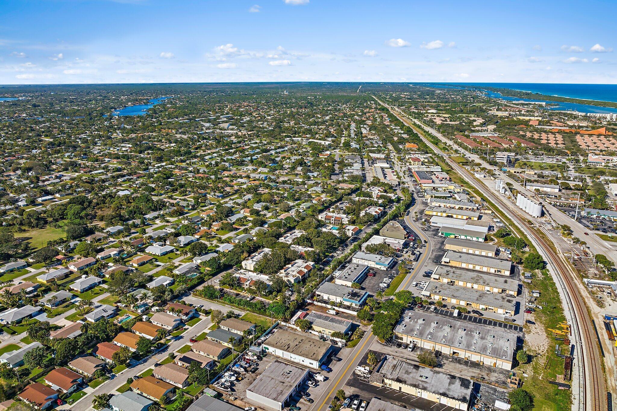 PINES OF JUPITER/TEQUESTA CONDO - Residential Lease
