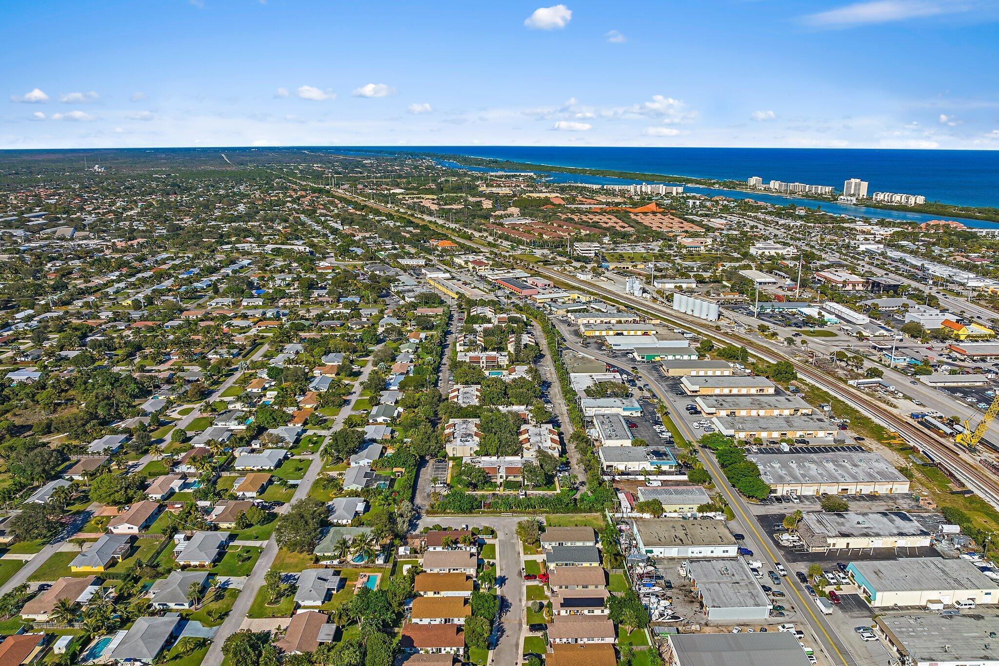 PINES OF JUPITER/TEQUESTA CONDO - Residential Lease