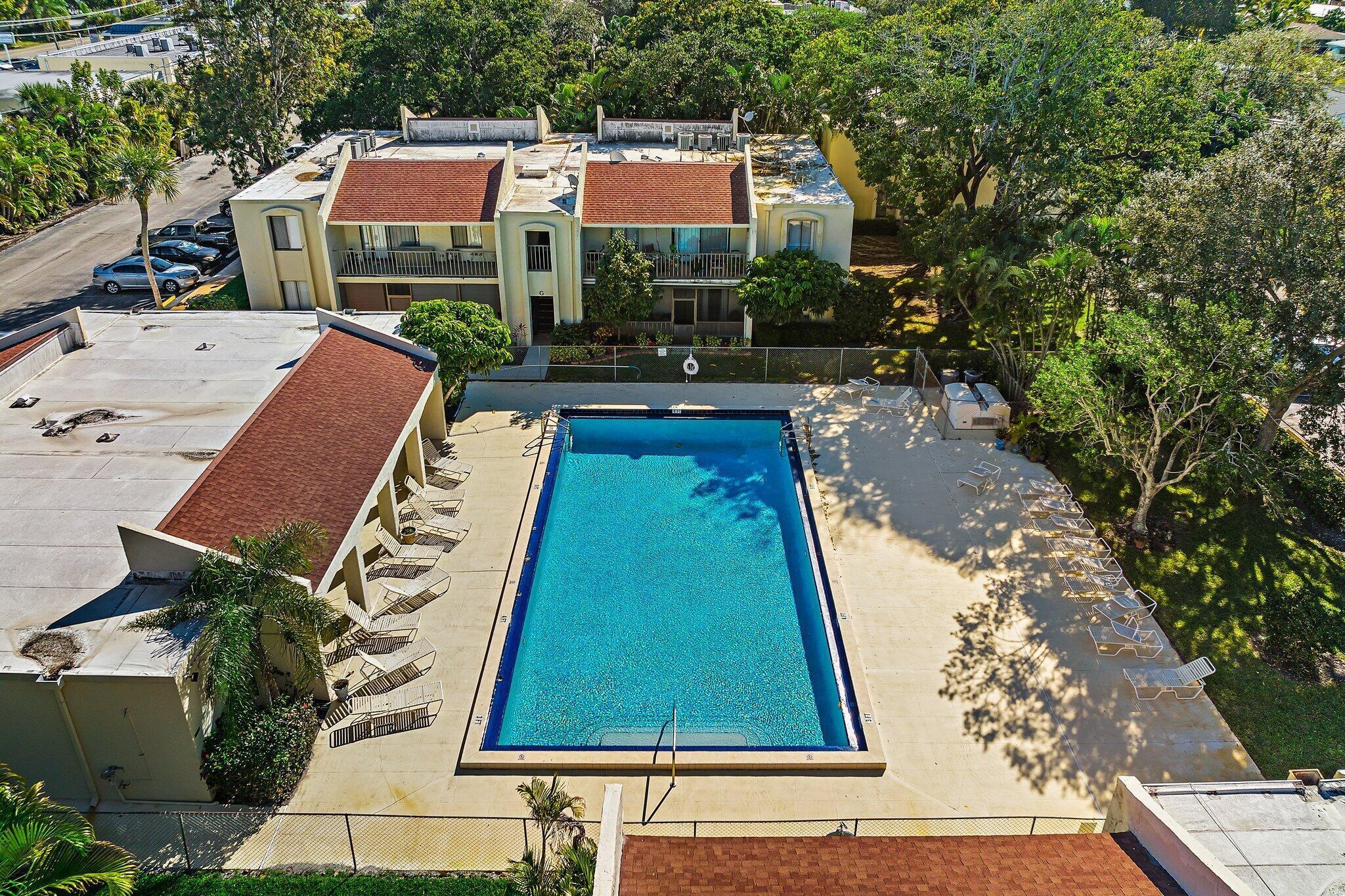 PINES OF JUPITER/TEQUESTA CONDO - Residential Lease