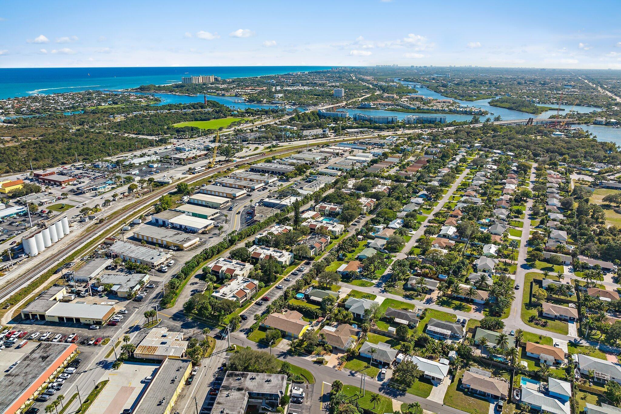 PINES OF JUPITER/TEQUESTA CONDO - Residential Lease