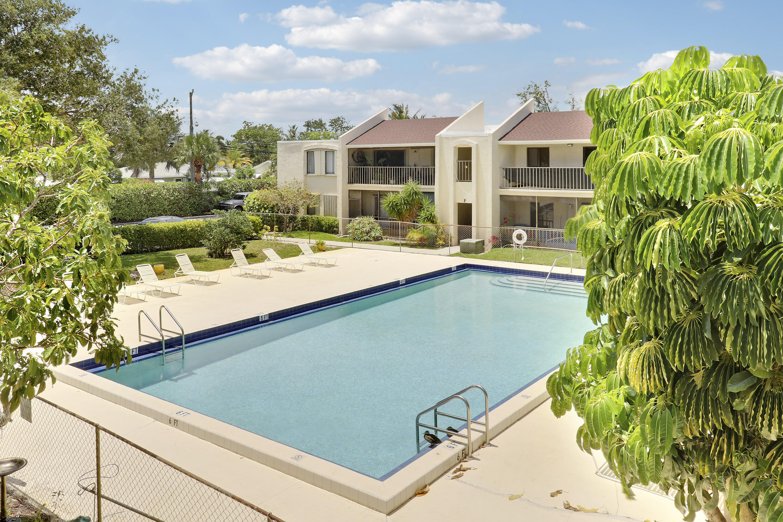 PINES OF JUPITER/TEQUESTA CONDO - Residential Lease