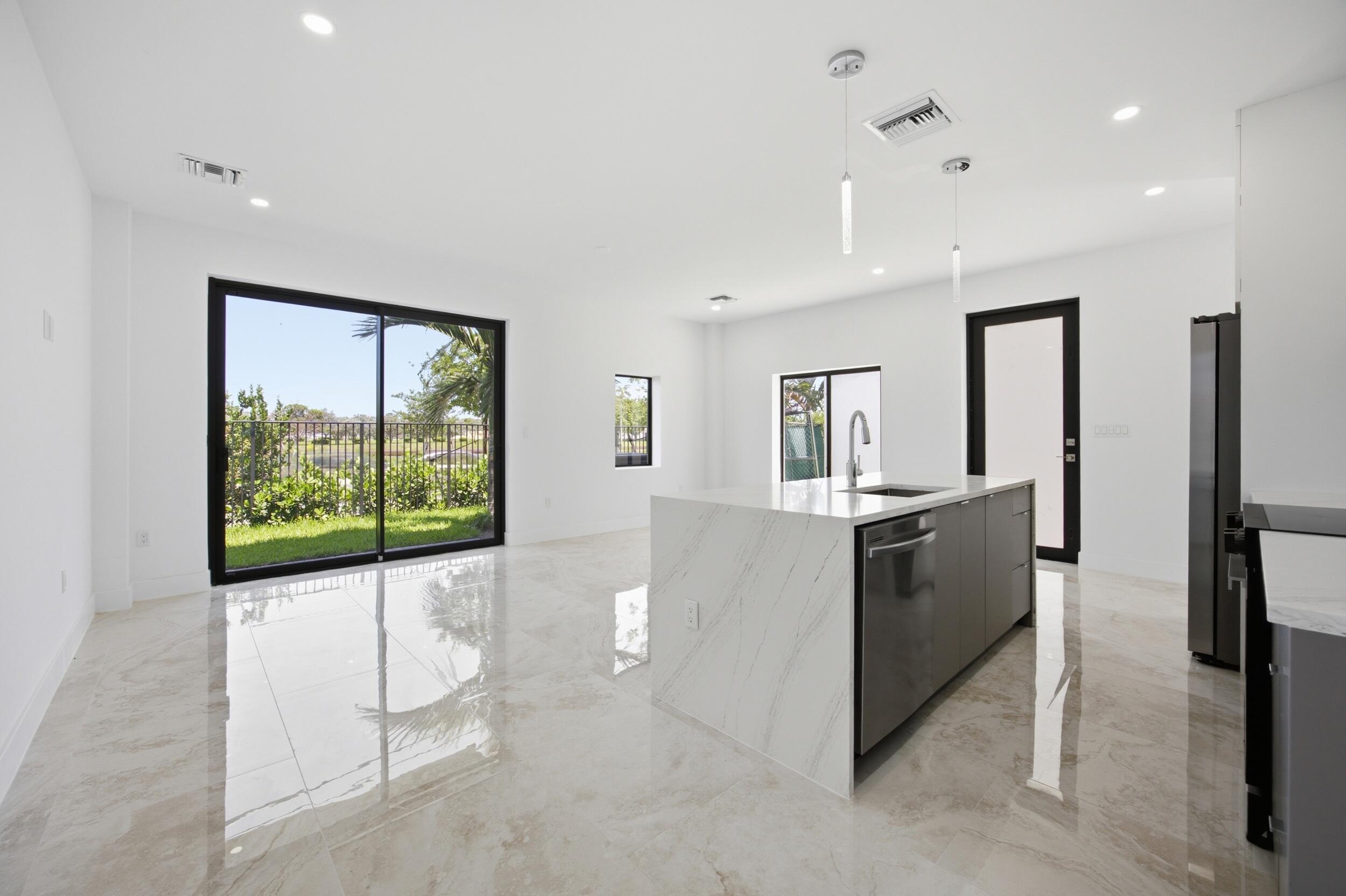 POMPANO TERRACE - Residential
