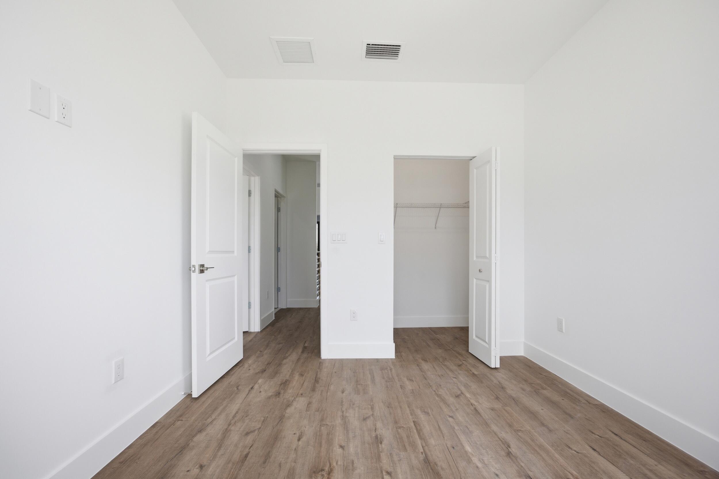 POMPANO TERRACE - Residential