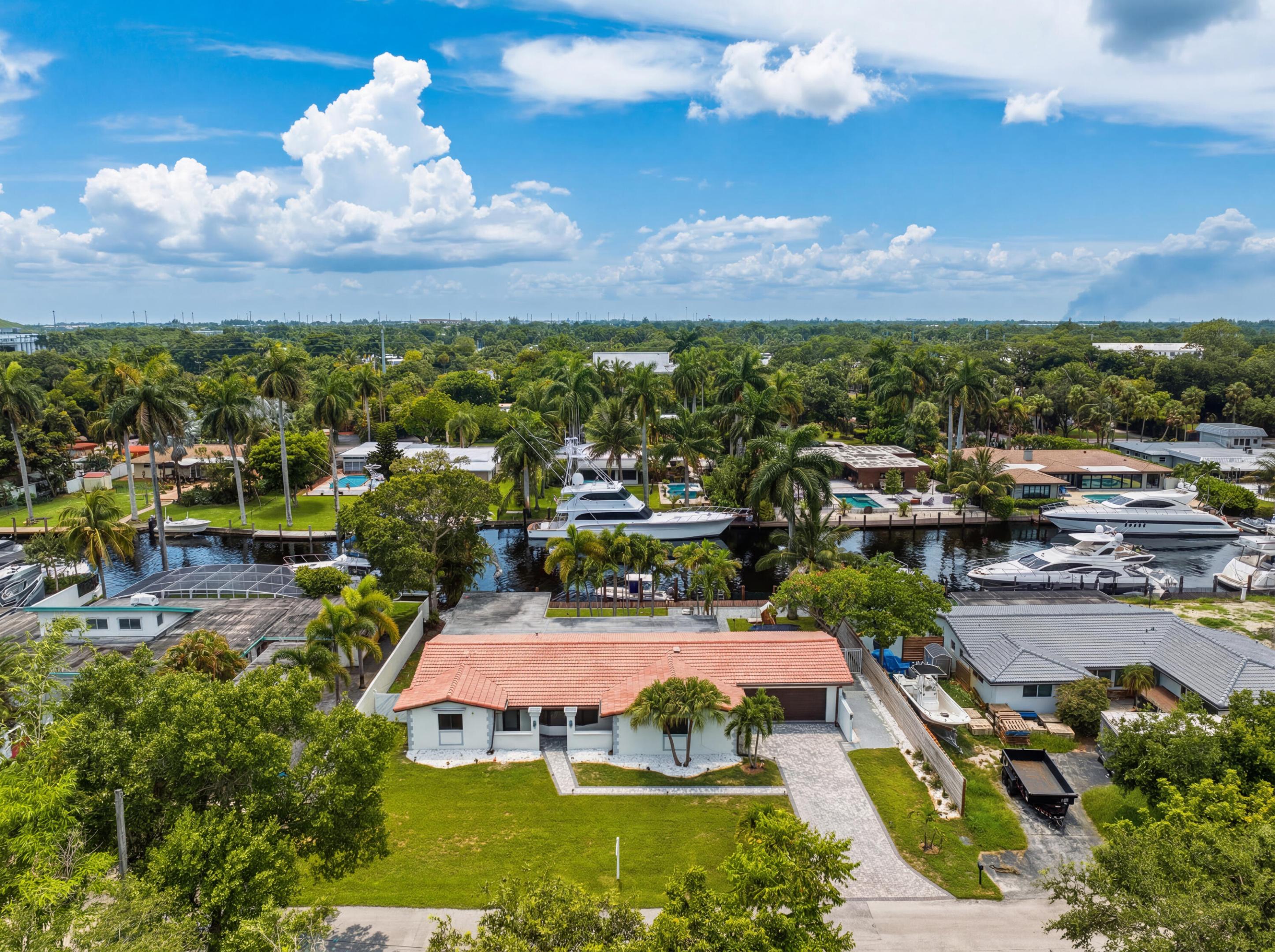 RIVERLAND MANORS - Residential