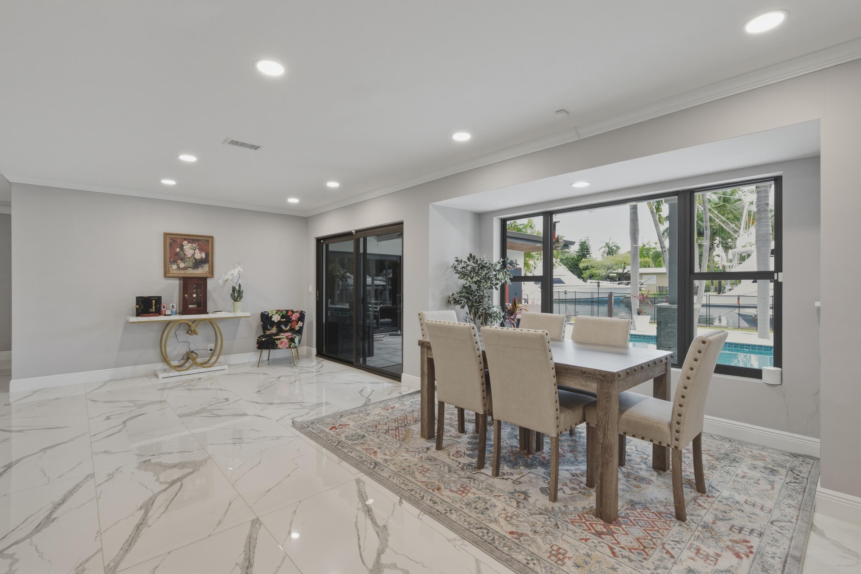 RIVERLAND MANORS - Residential