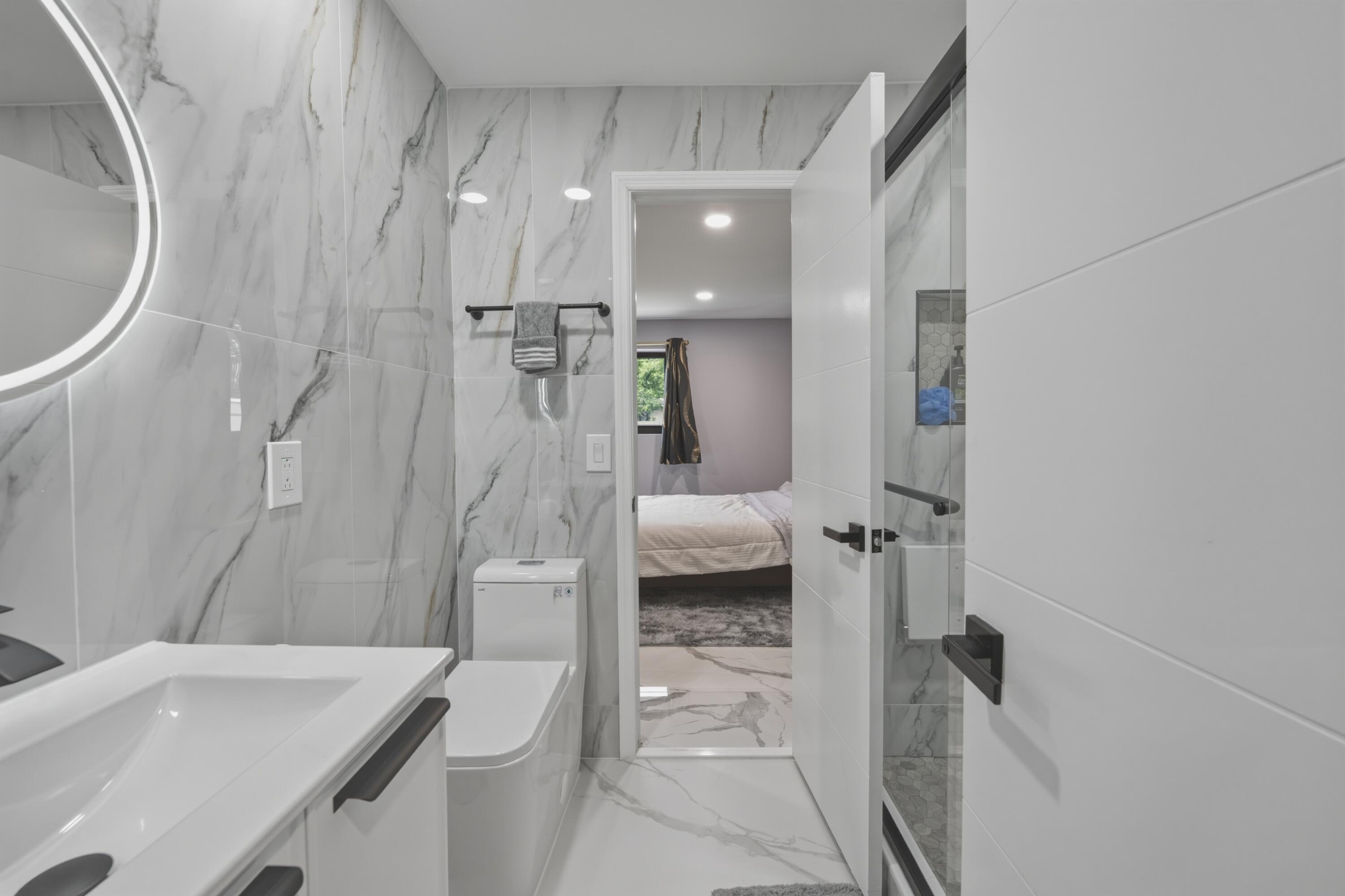 RIVERLAND MANORS - Residential