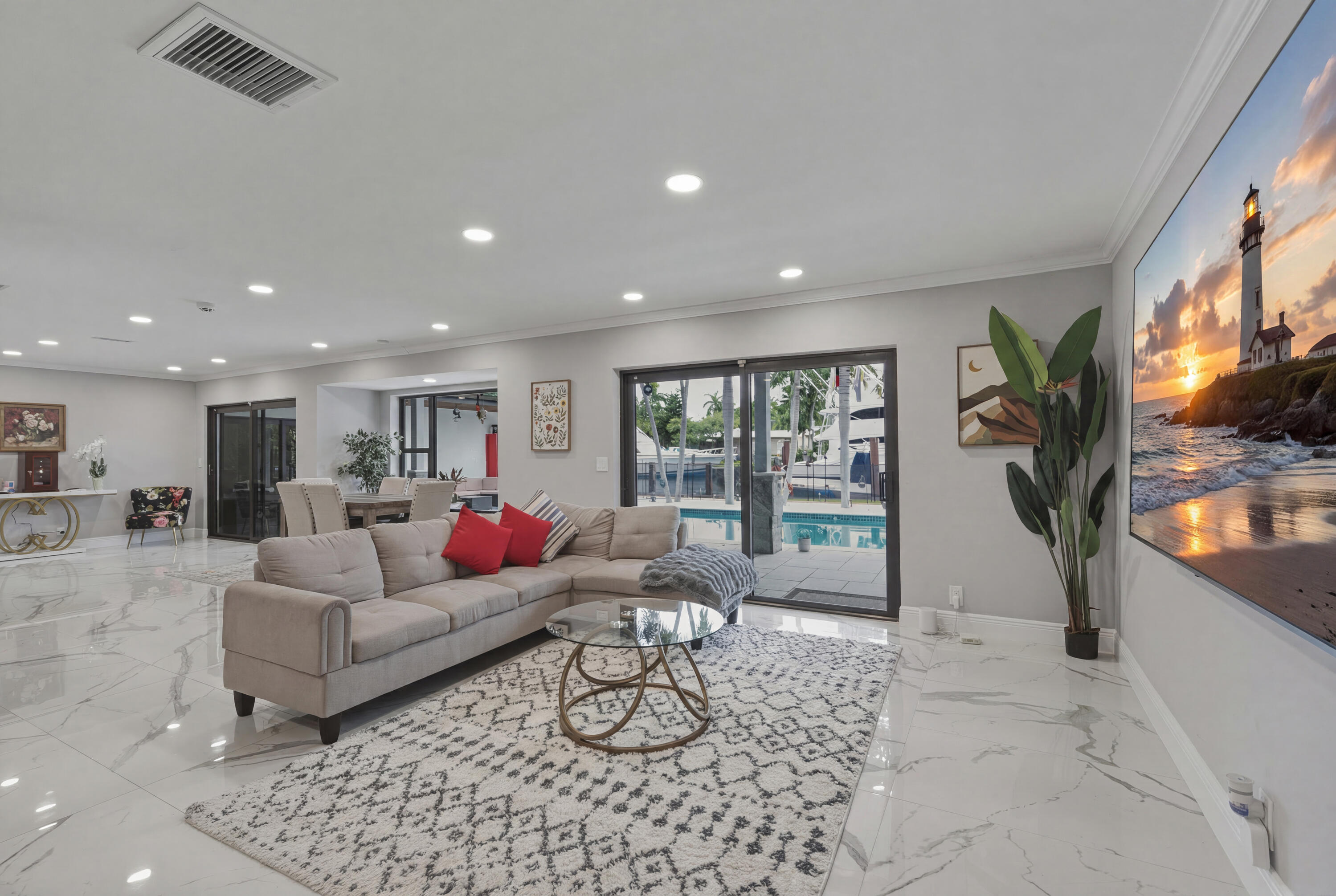 RIVERLAND MANORS - Residential