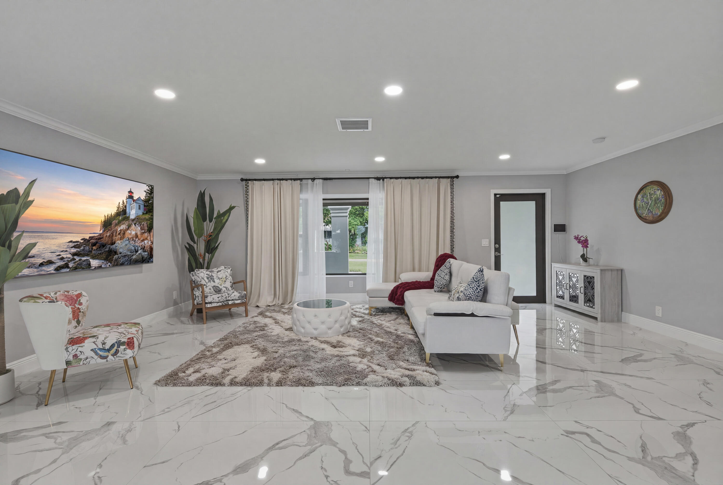 RIVERLAND MANORS - Residential