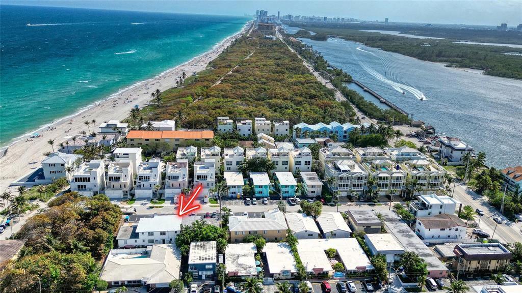 HOLLYWOOD CENTRAL BEACH - Residential Lease