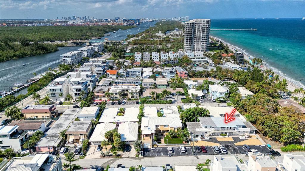 HOLLYWOOD CENTRAL BEACH - Residential Lease