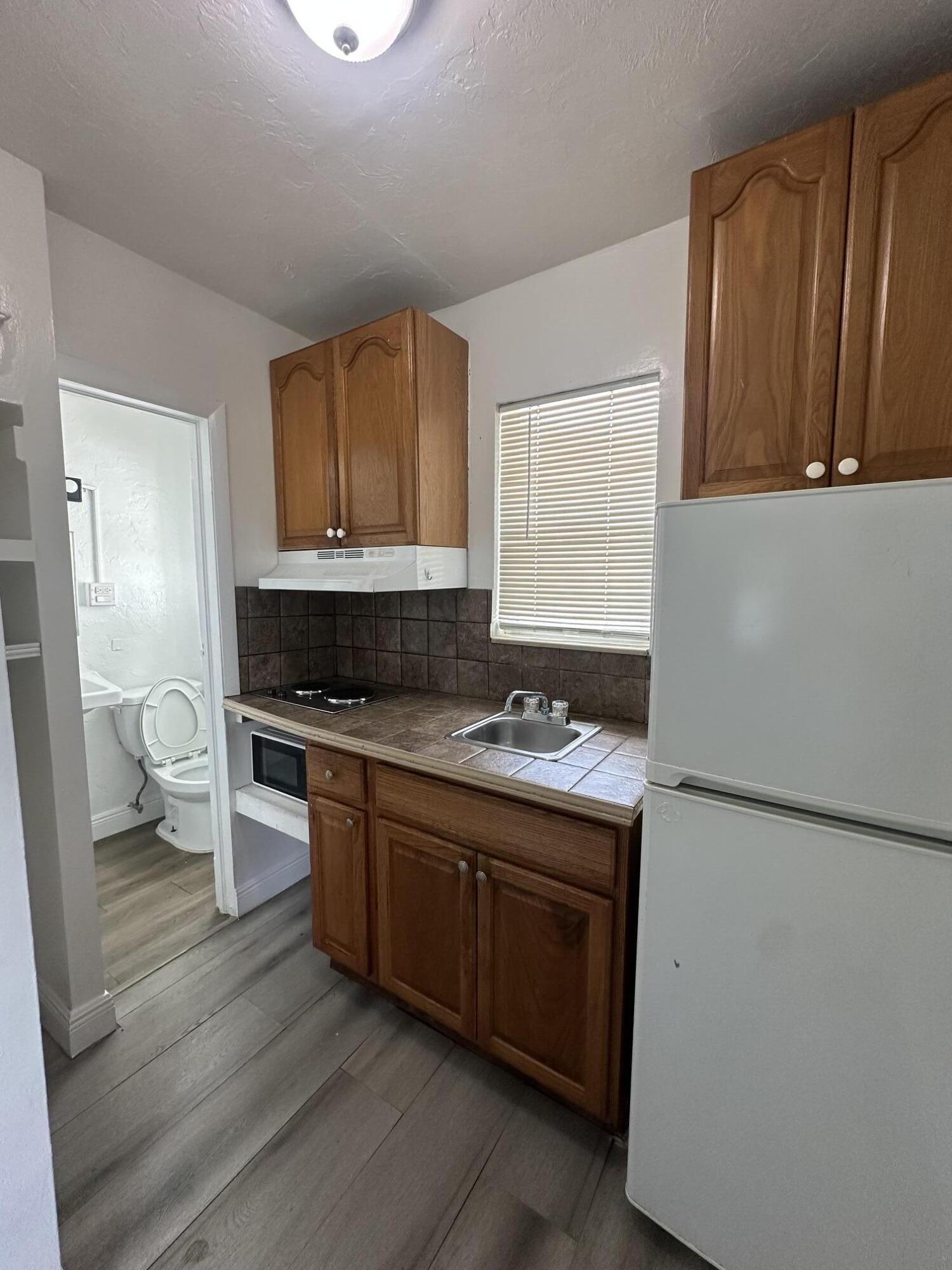 BUFFALO HEIGHTS - Residential Lease