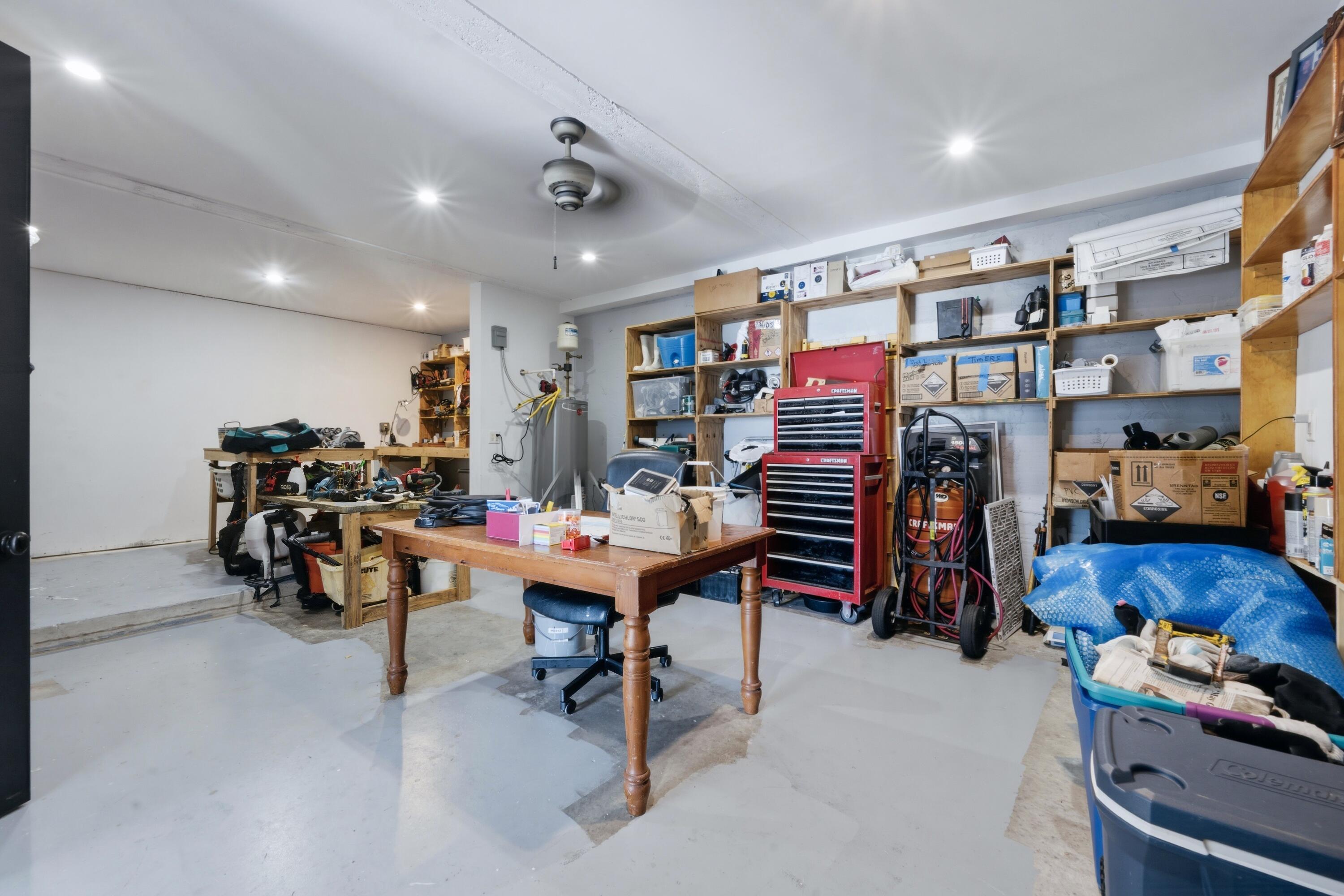 THUMB POINT SUBDIVISION - Residential