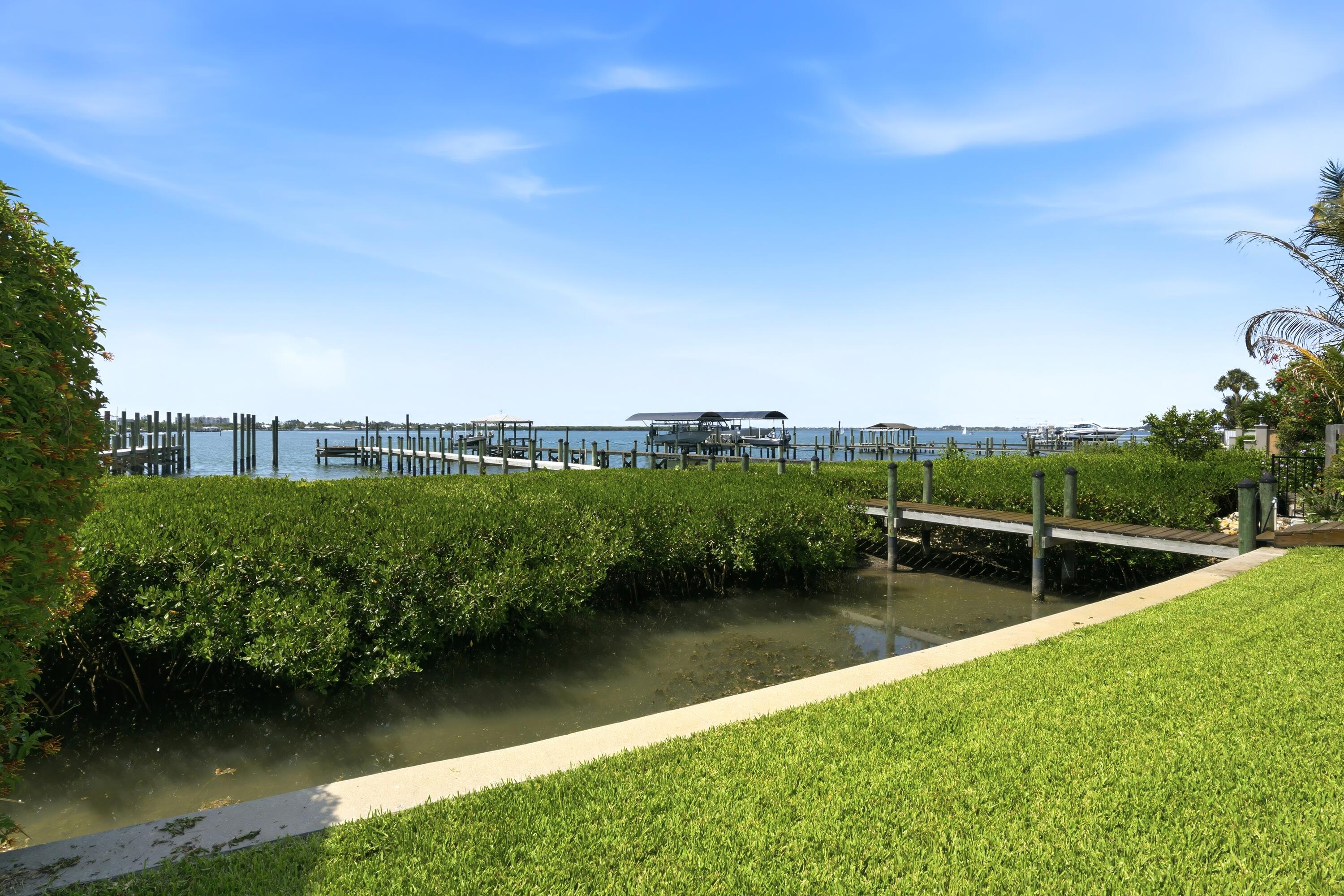 THUMB POINT SUBDIVISION - Residential