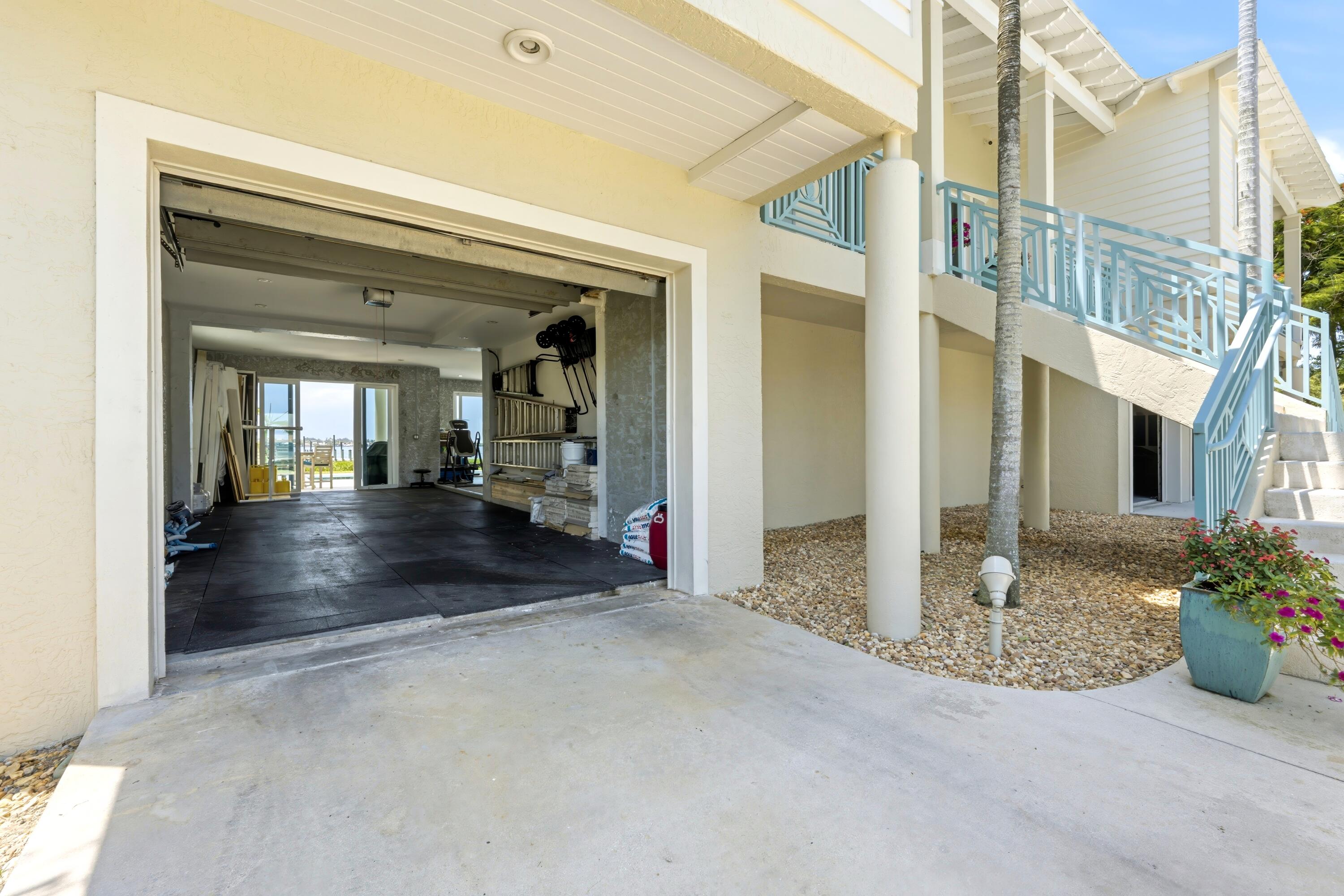 THUMB POINT SUBDIVISION - Residential