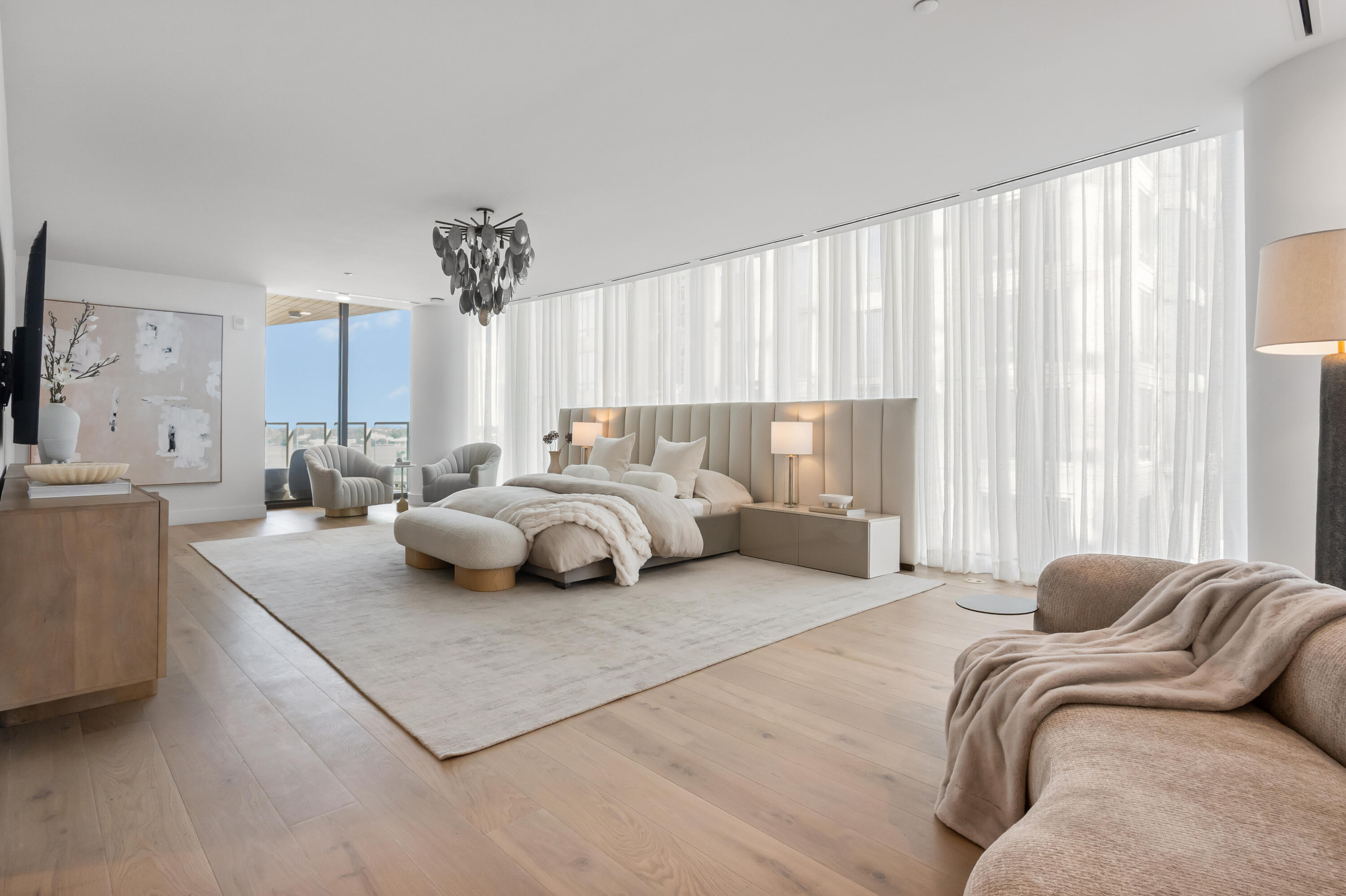 Forte Residences Condo - Residential