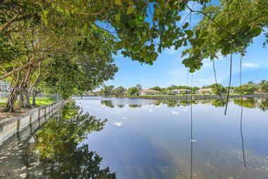Lime Bay - Residential