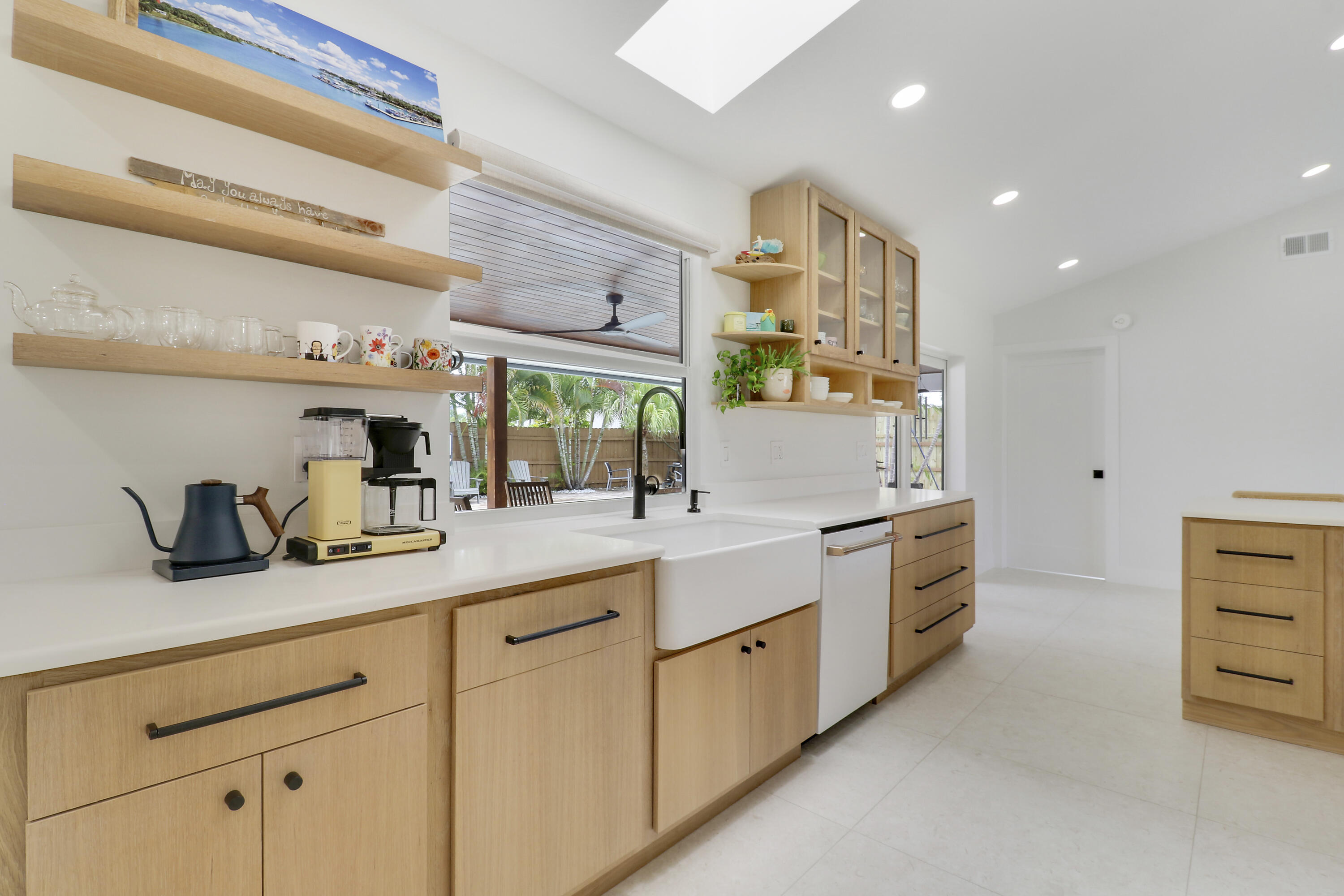 TEQUESTA PINES - Residential