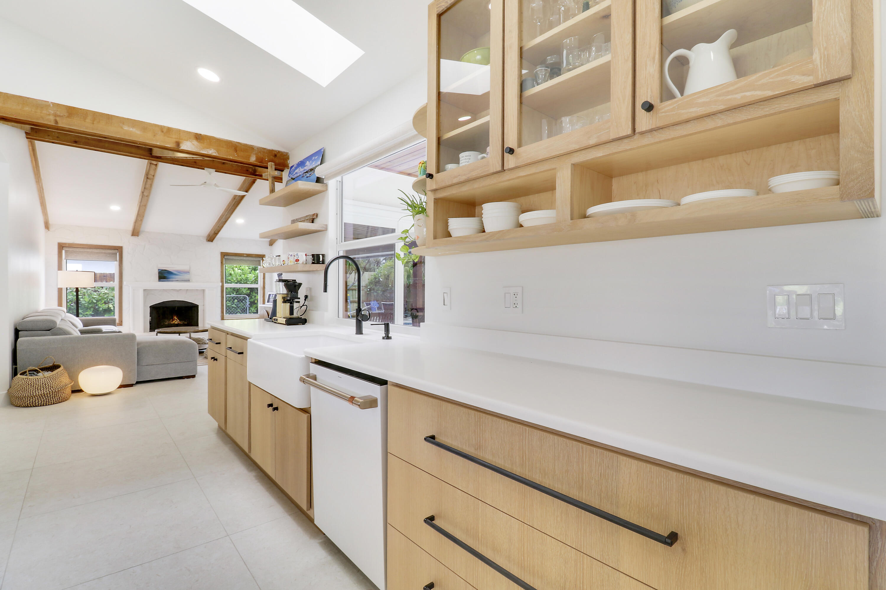TEQUESTA PINES - Residential