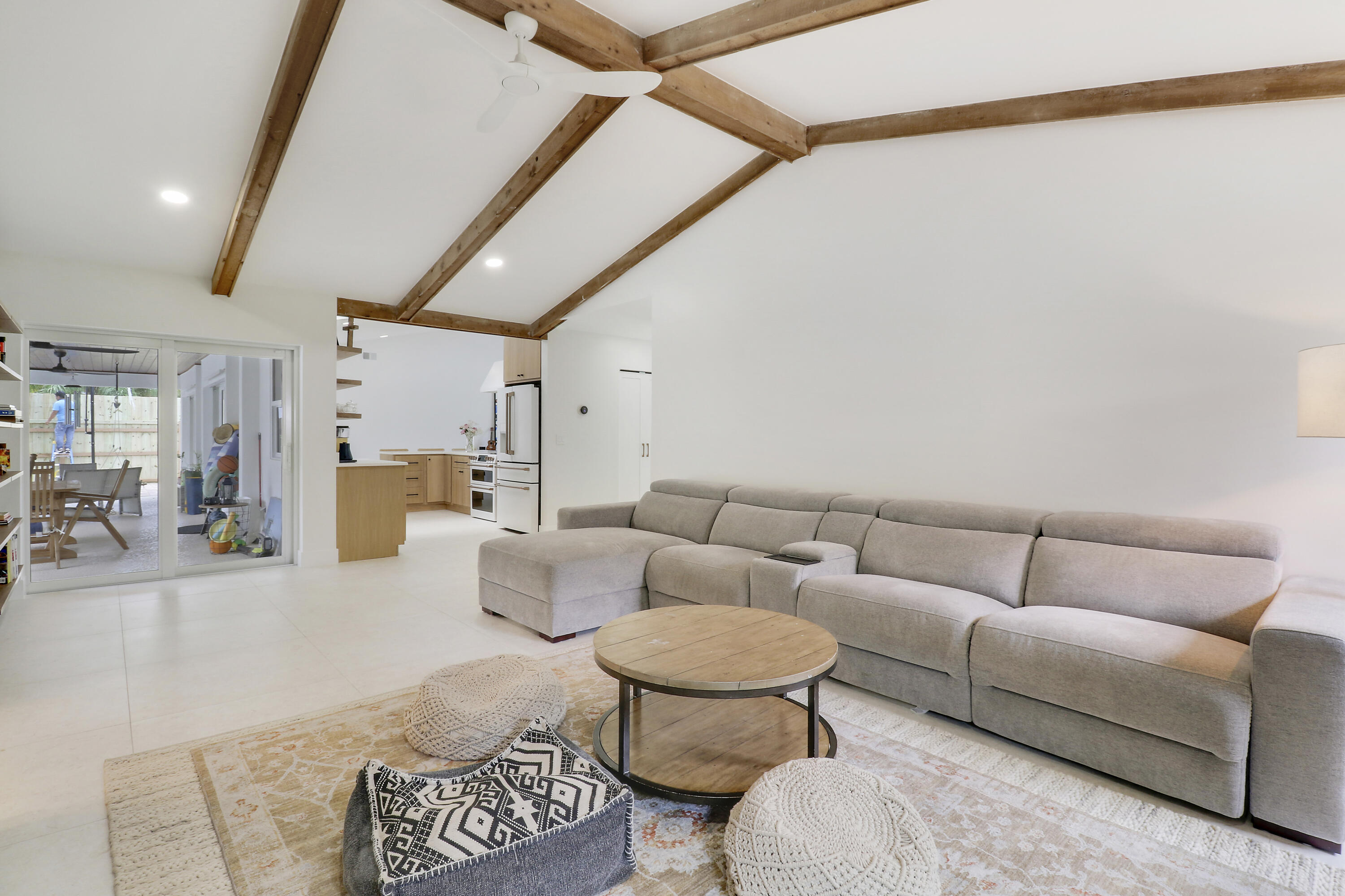 TEQUESTA PINES - Residential