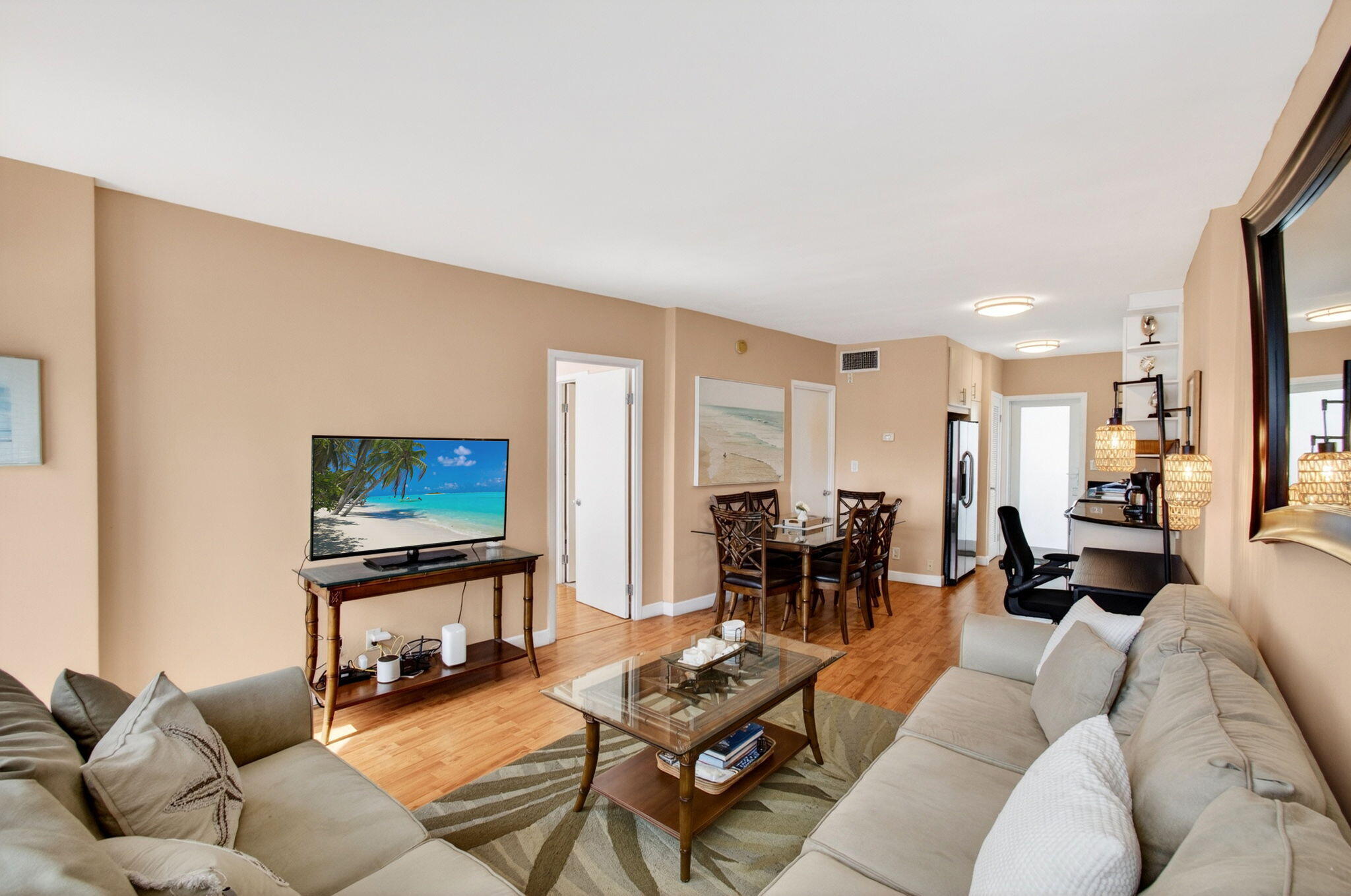 LE CERCLE BY THE BEACH CONDO - Residential