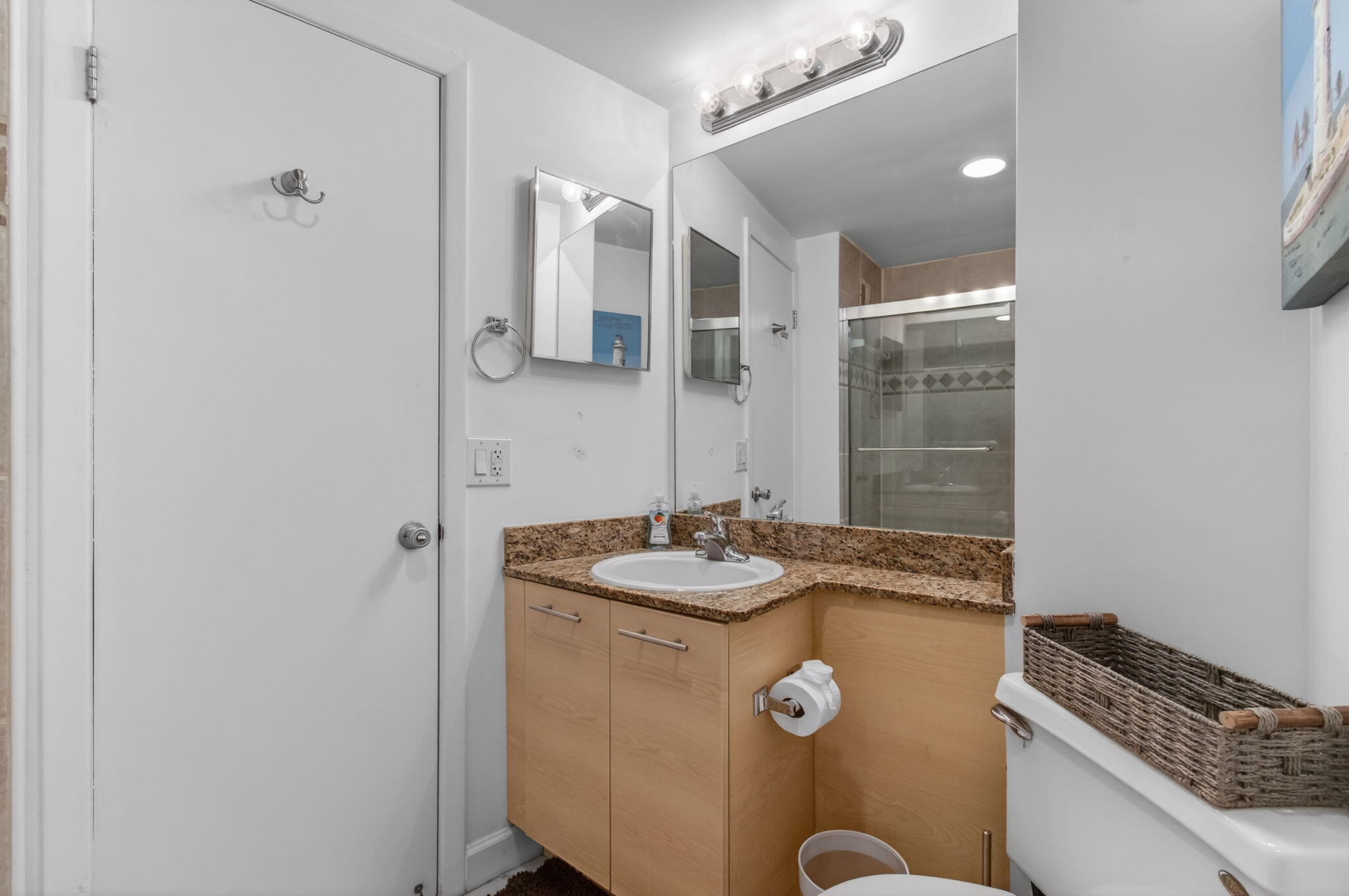 LE CERCLE BY THE BEACH CONDO - Residential