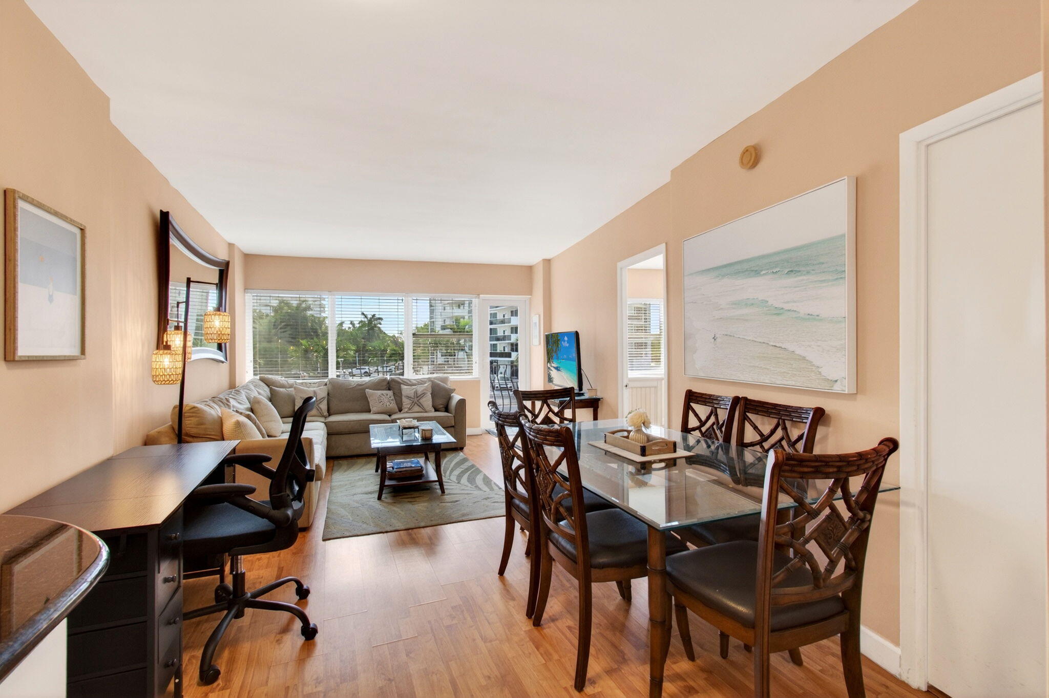 LE CERCLE BY THE BEACH CONDO - Residential