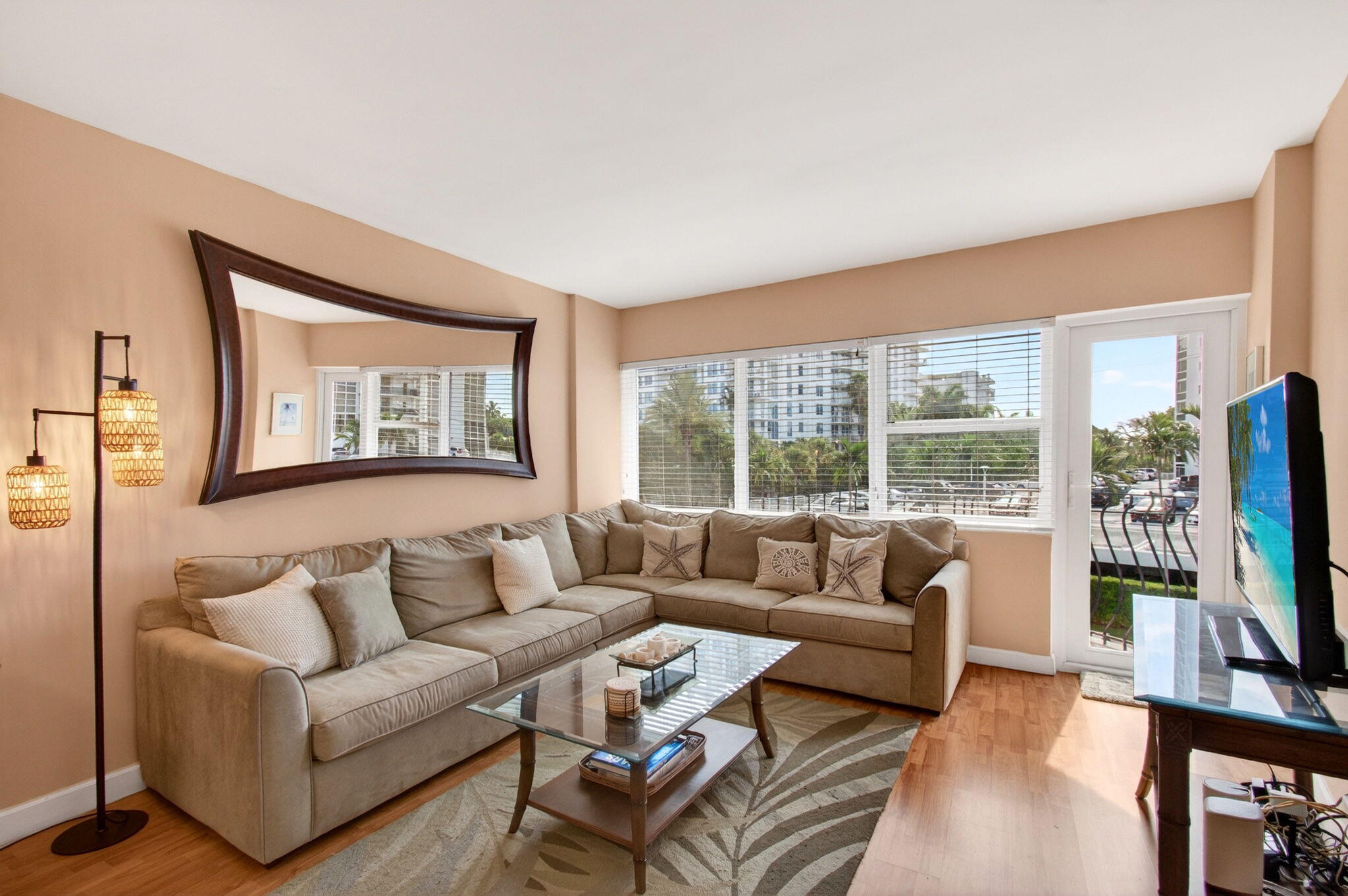 LE CERCLE BY THE BEACH CONDO - Residential