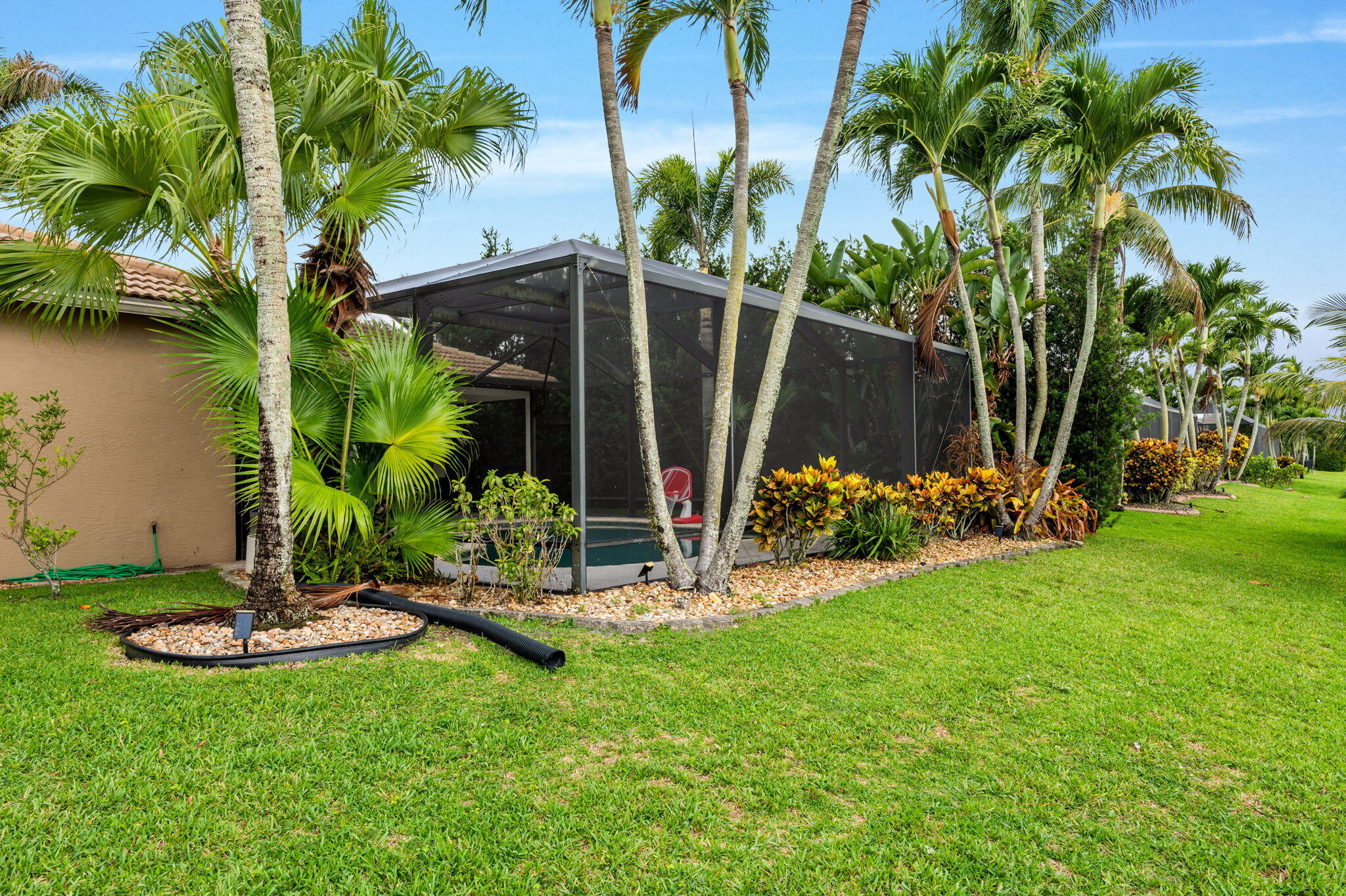 STONEHAVEN - Residential Lease