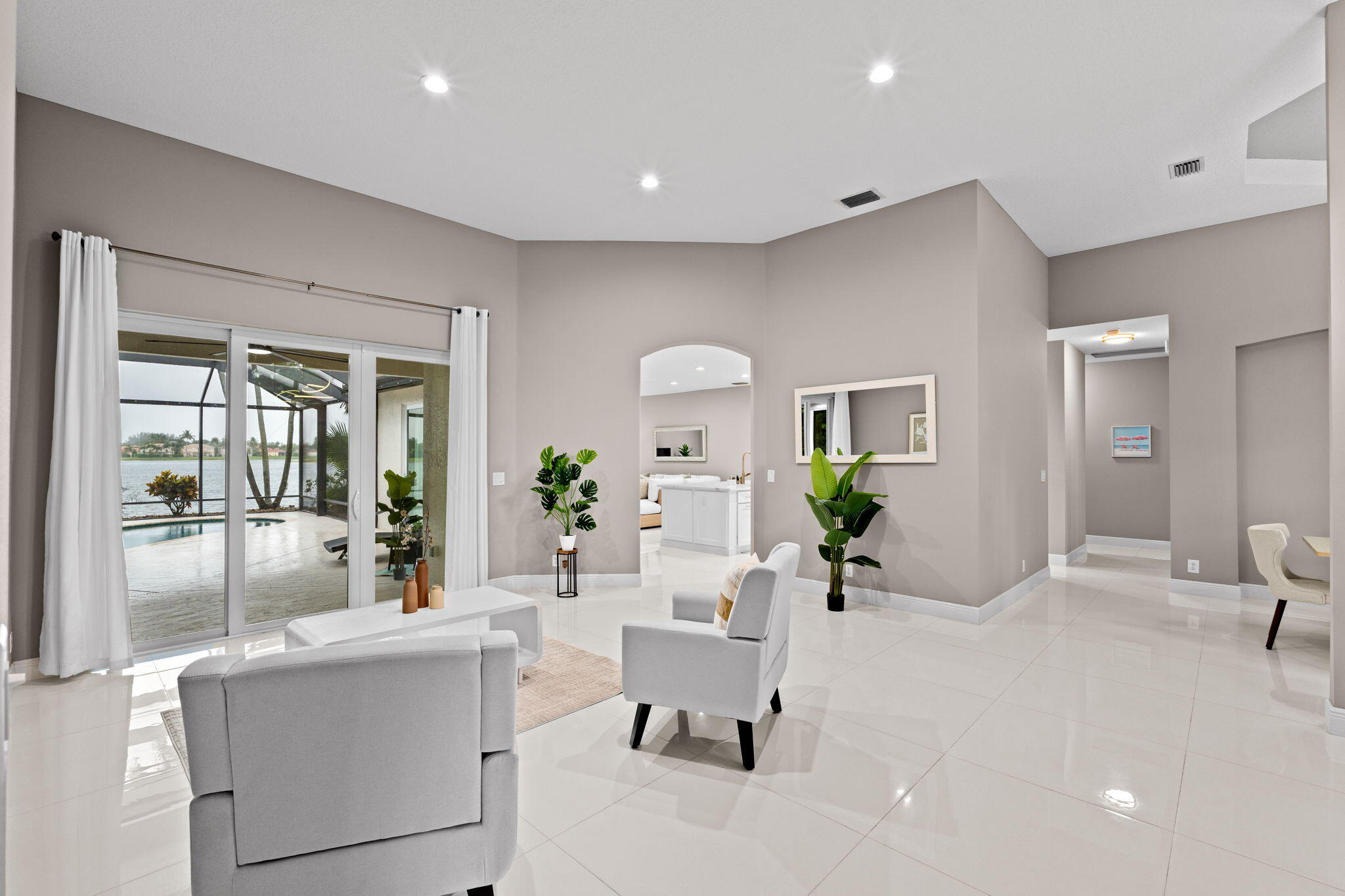 STONEHAVEN - Residential Lease