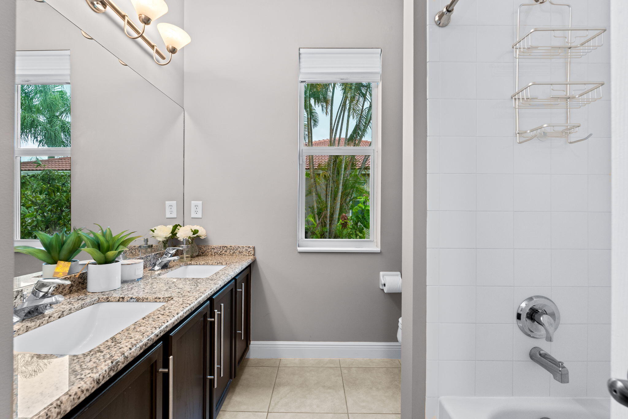 STONEHAVEN - Residential Lease