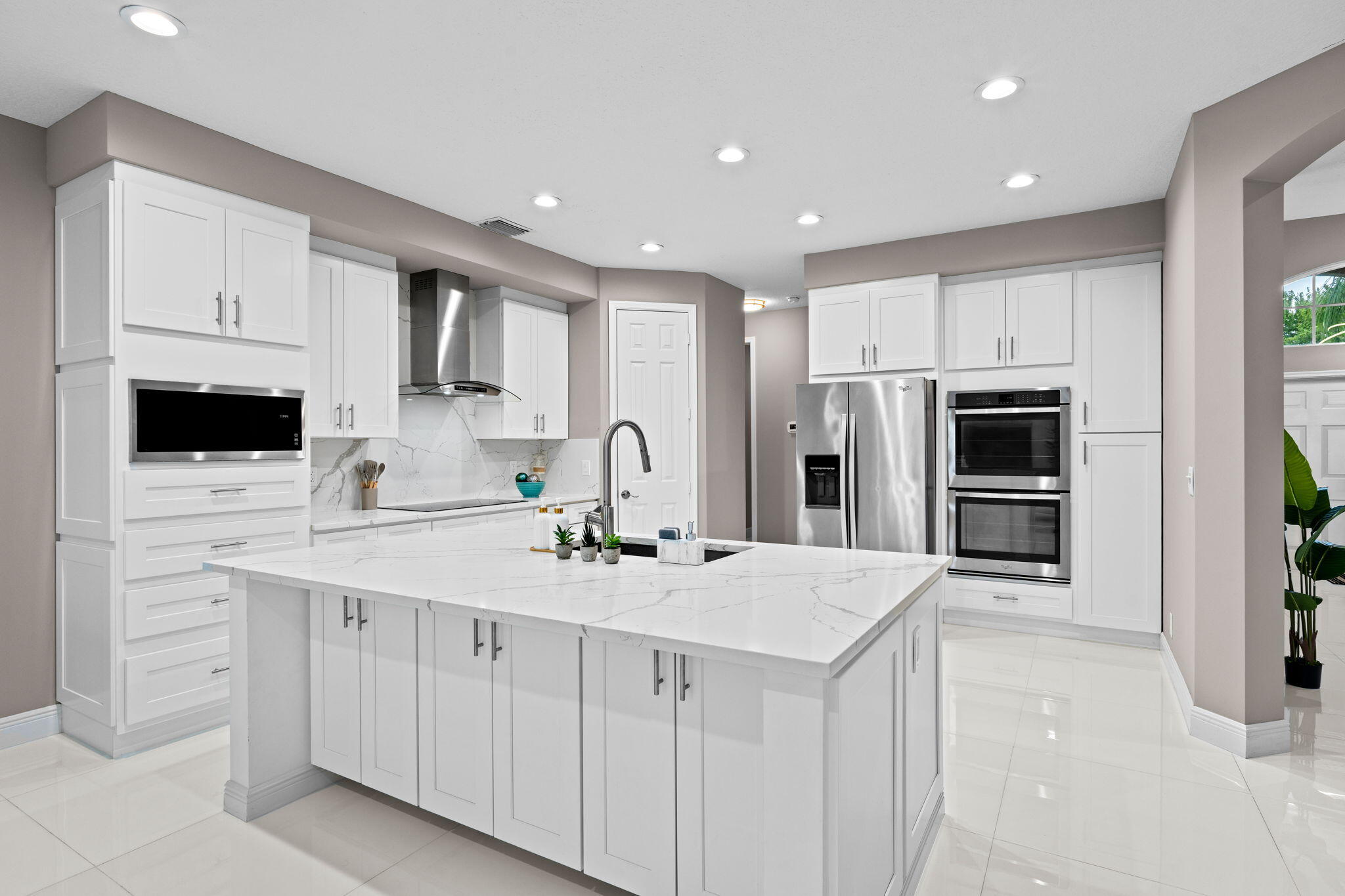 STONEHAVEN - Residential Lease