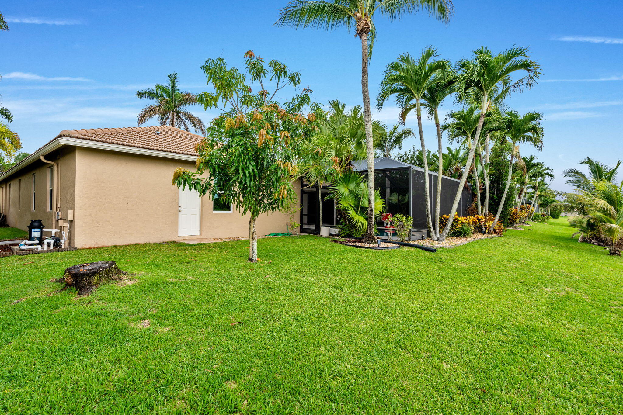 STONEHAVEN - Residential Lease