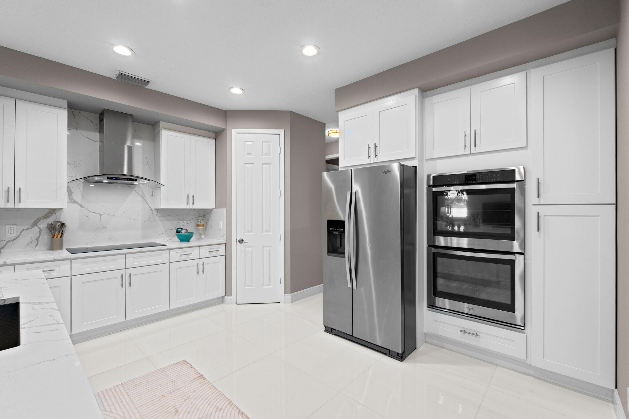 STONEHAVEN - Residential Lease