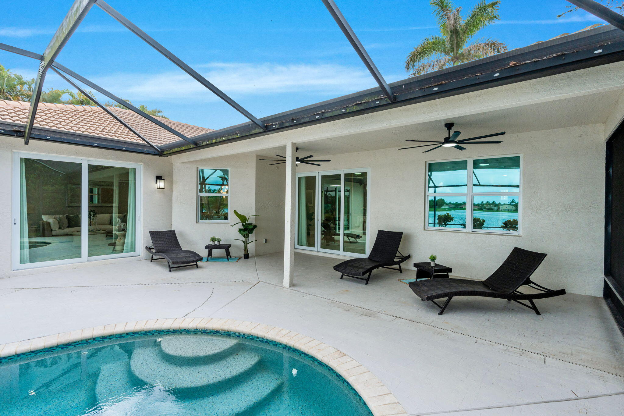 STONEHAVEN - Residential Lease