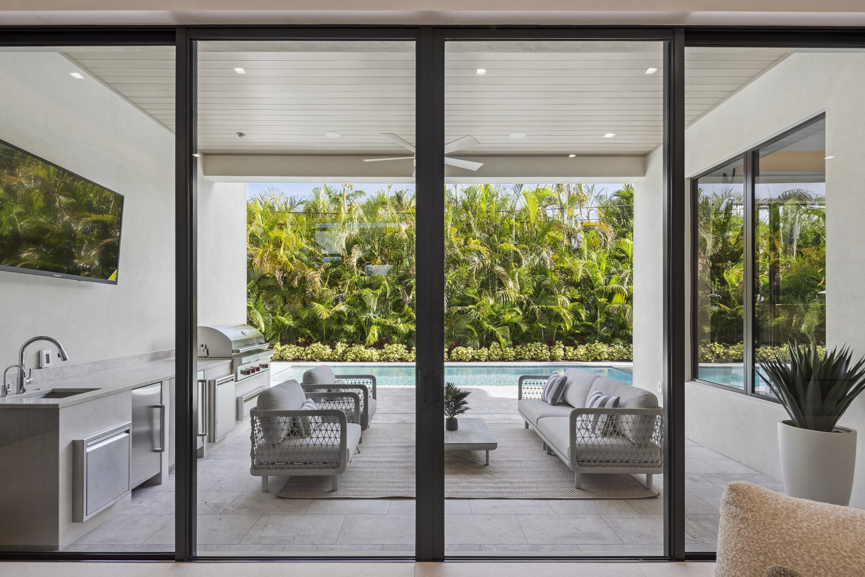 BOCA VILLAS - Residential