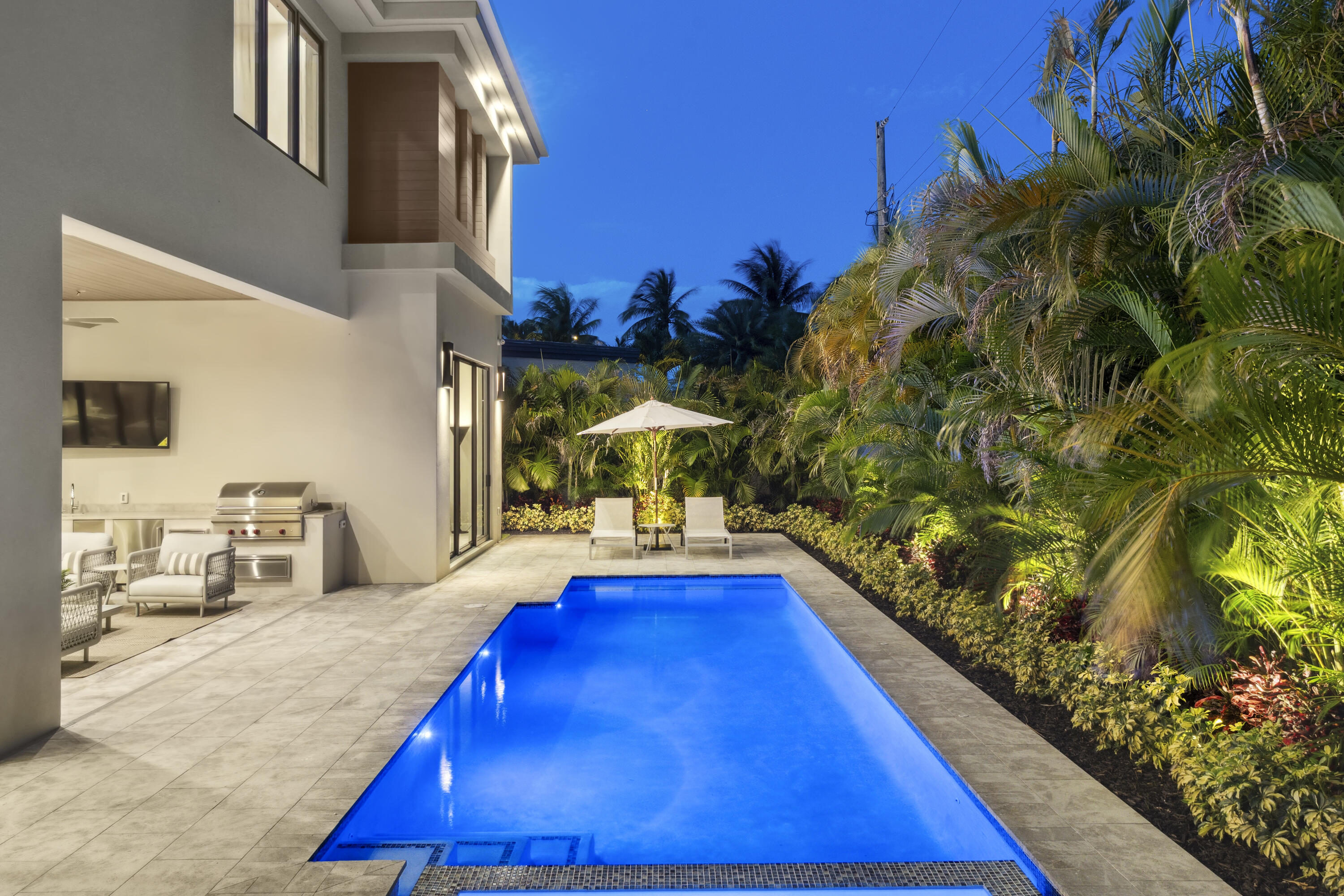 BOCA VILLAS - Residential