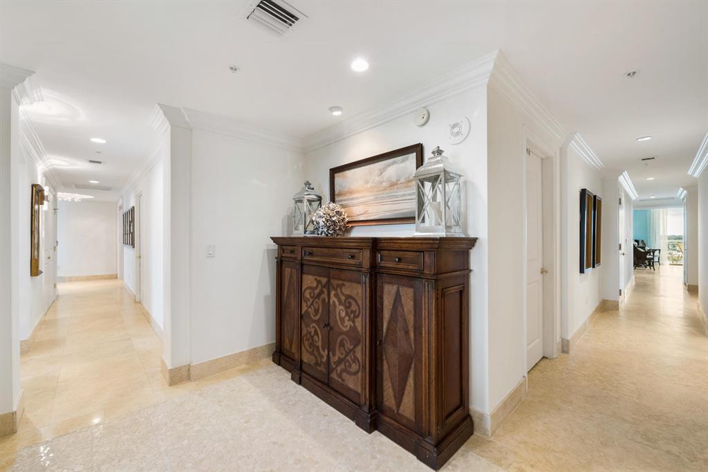 OCEAN GRANDE - Residential