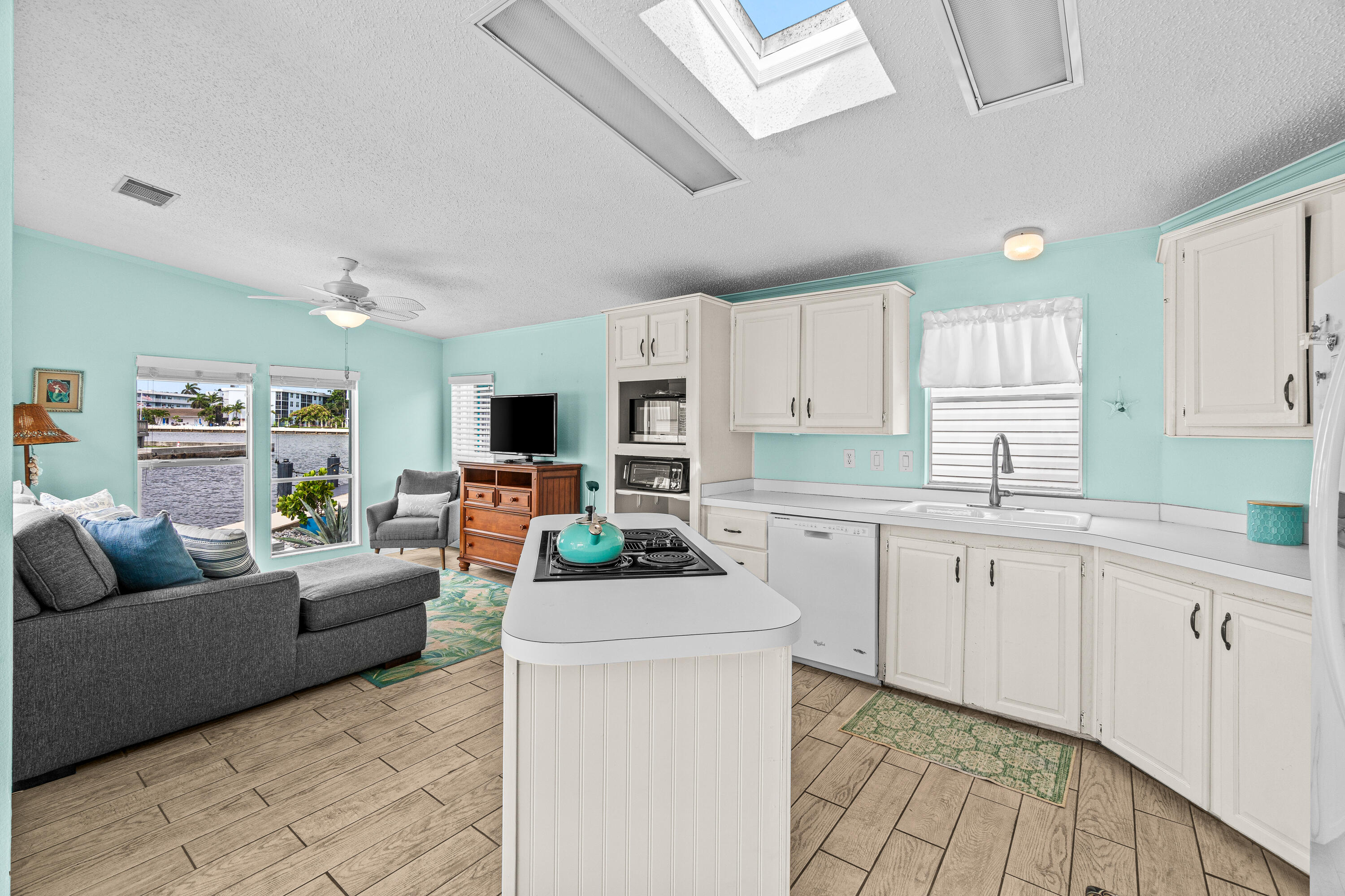 BRINY BREEZES INC - Residential